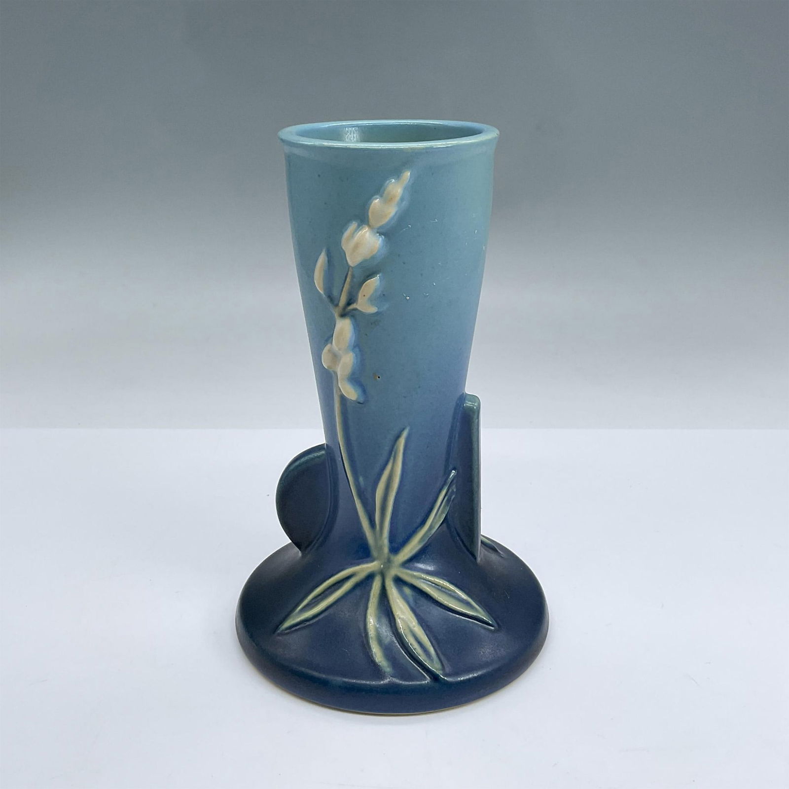 Roseville Pottery Vase, Wincraft, Blue 2V-6 (1 of 4)