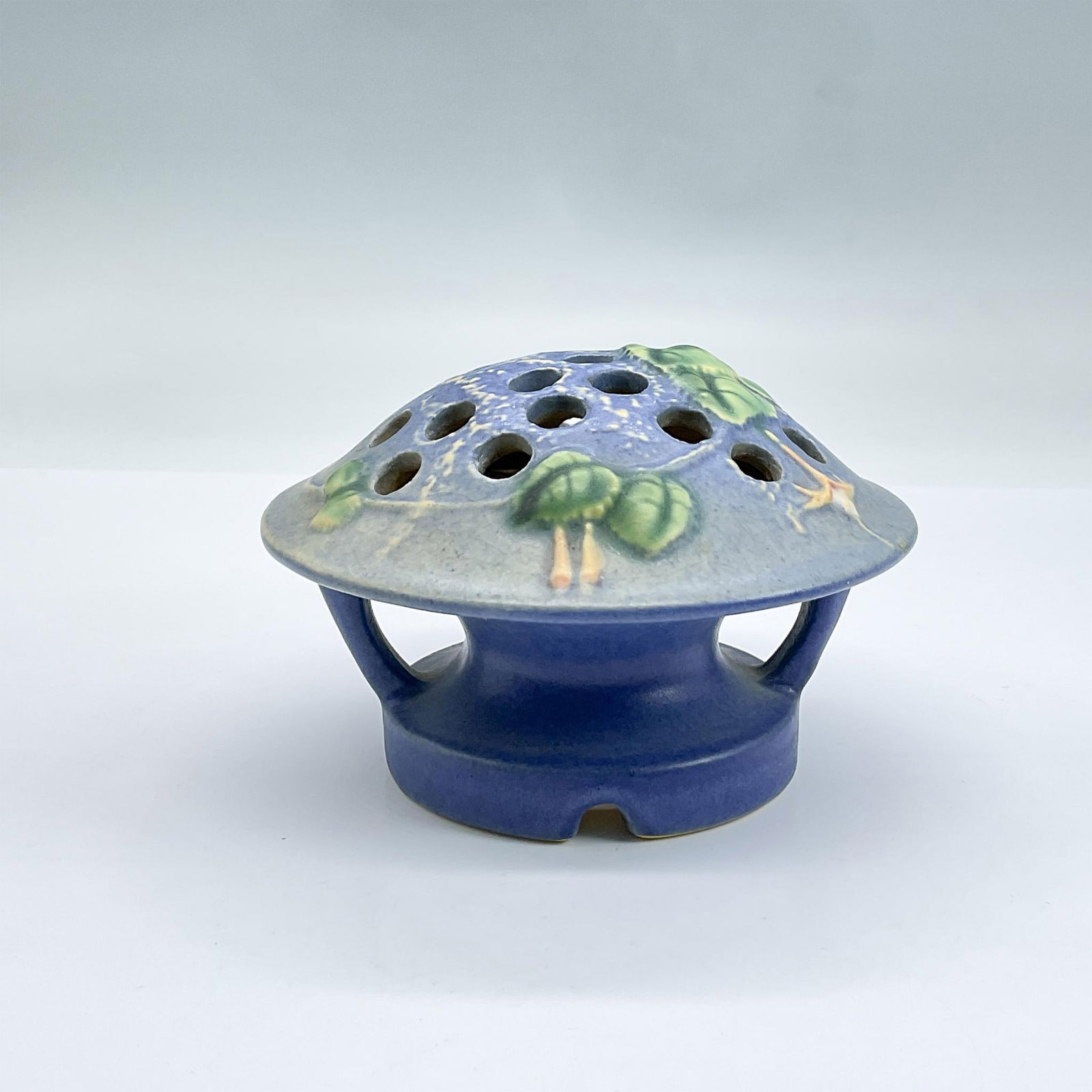 Roseville Pottery Flower Frog, Fuchsia, Blue (1 of 3)