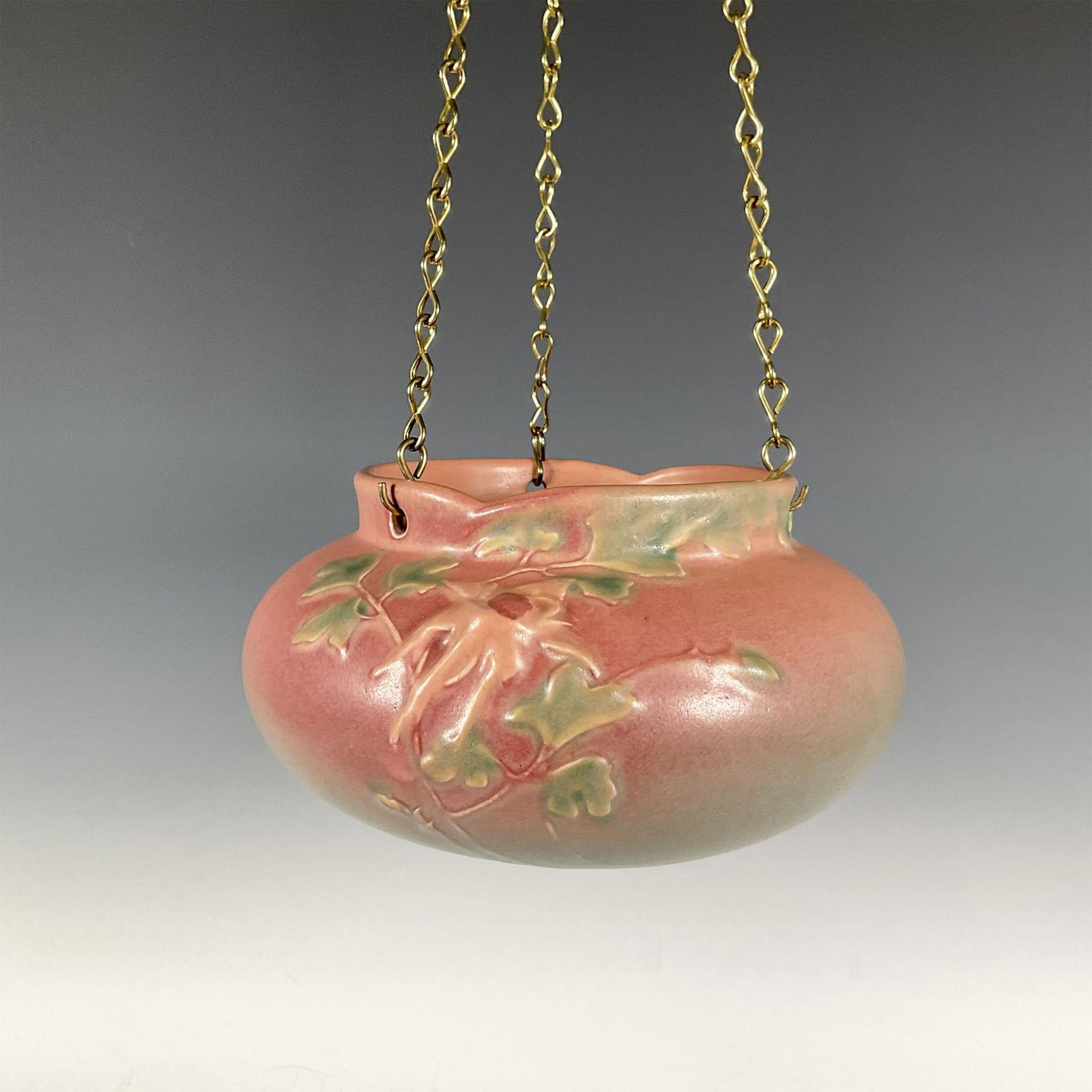 Roseville Pottery Hanging Basket, Columbine (1 of 5)