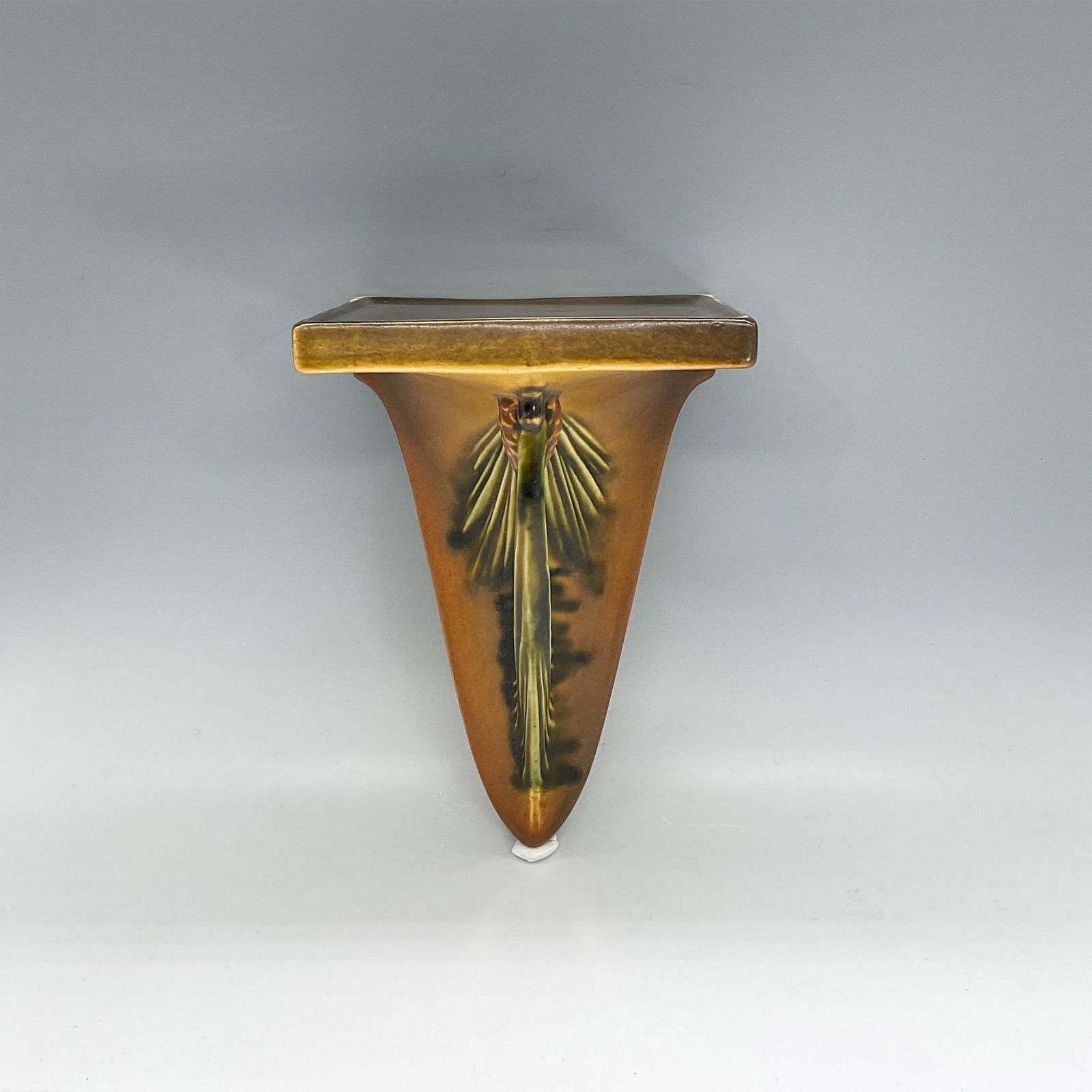 Roseville Pottery Wall Shelf, Pine Cone No. 1 (1 of 4)
