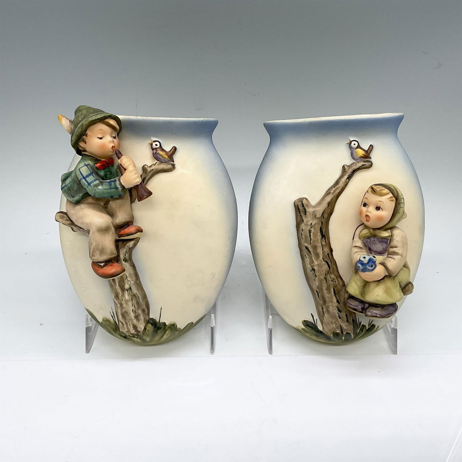Pair of Vintage Goebel Hummel Wall Pocket Vases, Boy & Girl (1 of 2)