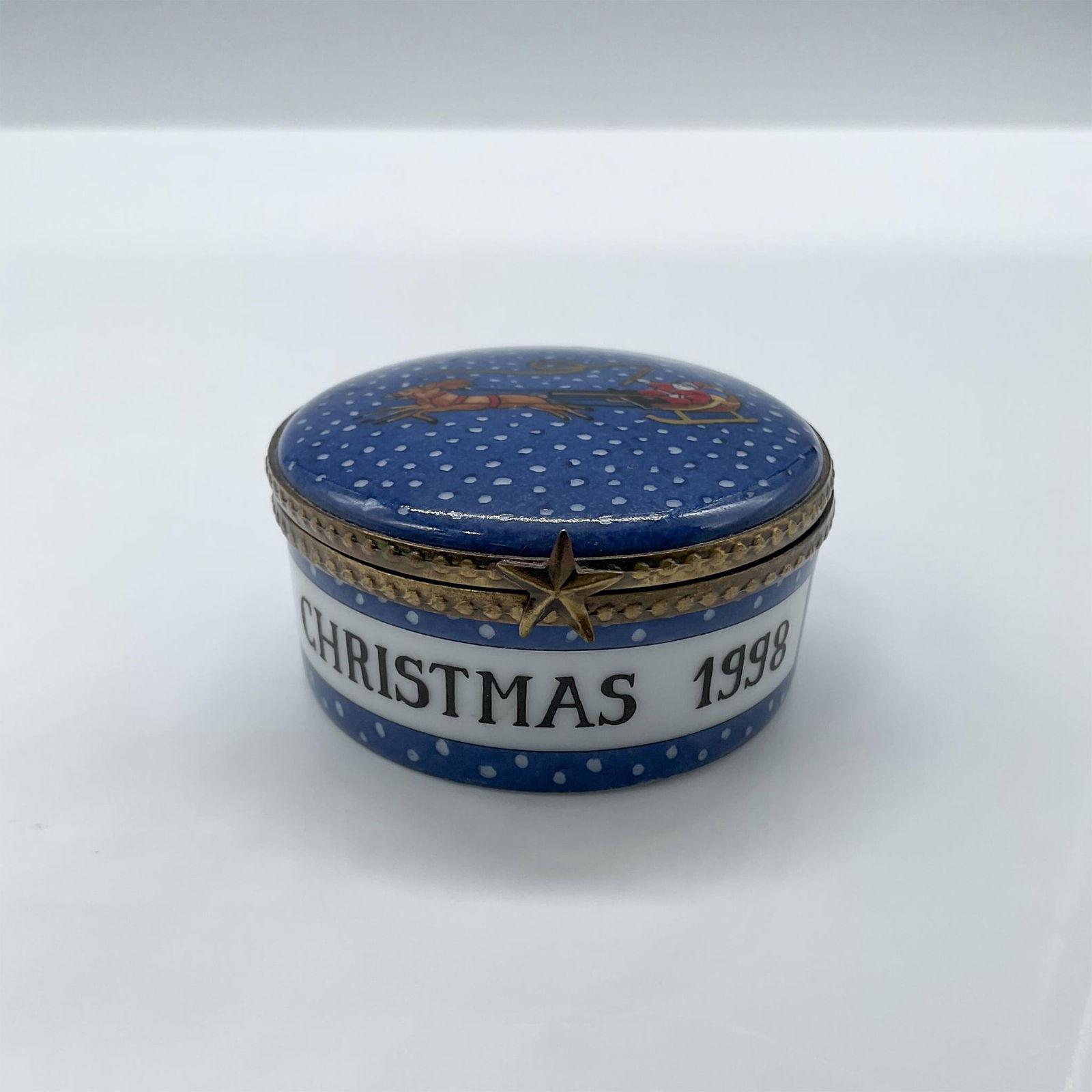 Limoges Porcelain Treasure Box, Christmas 1998 (1 of 4)