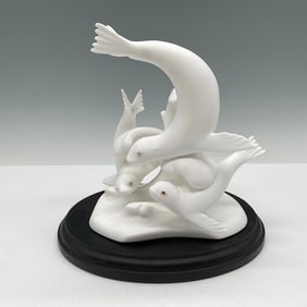 Lenox Bone China Figurine, Adventures of the Fur Seals