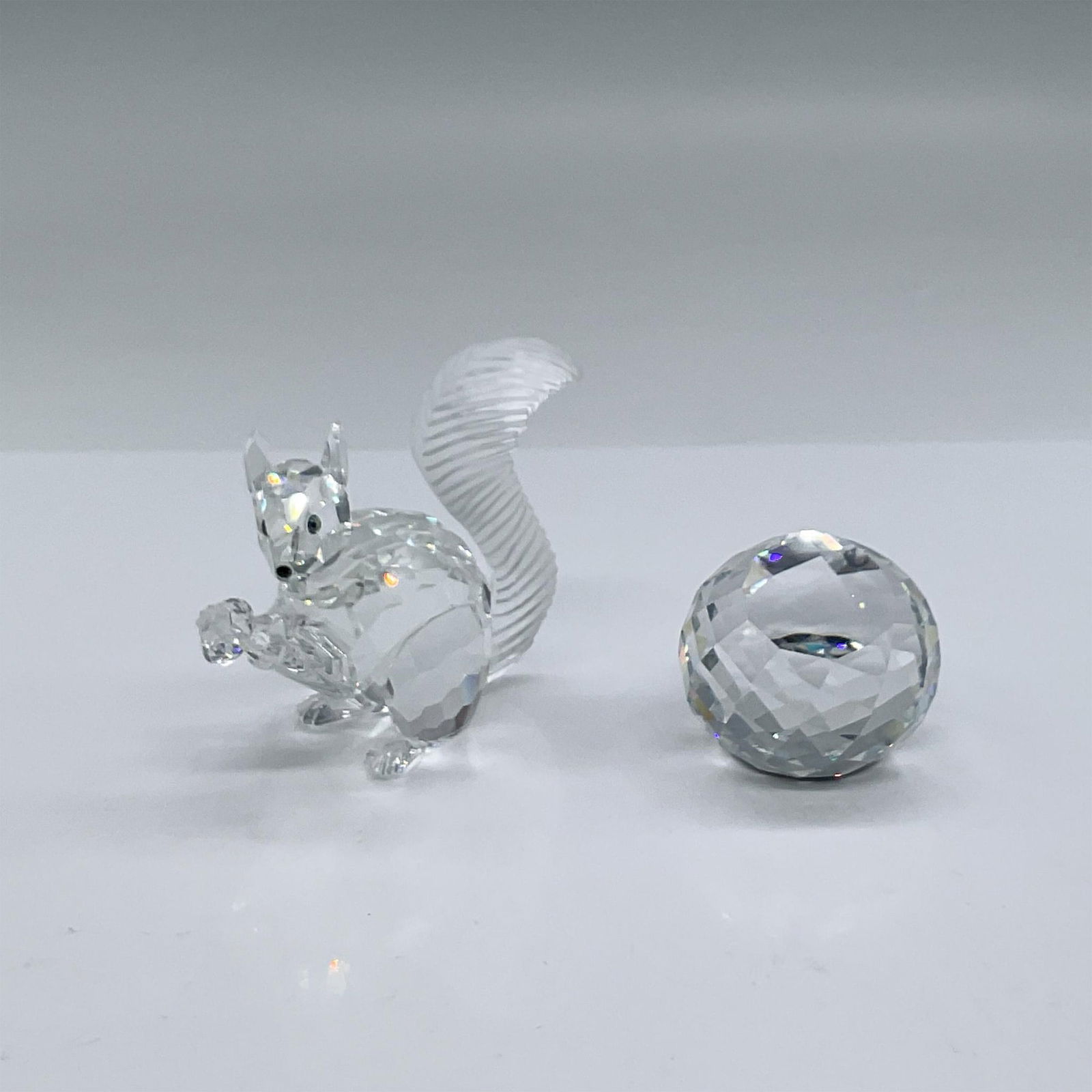 2pc Swarovski Crystal Figurine, SCS Squirrel and Paperweight (1 of 5)