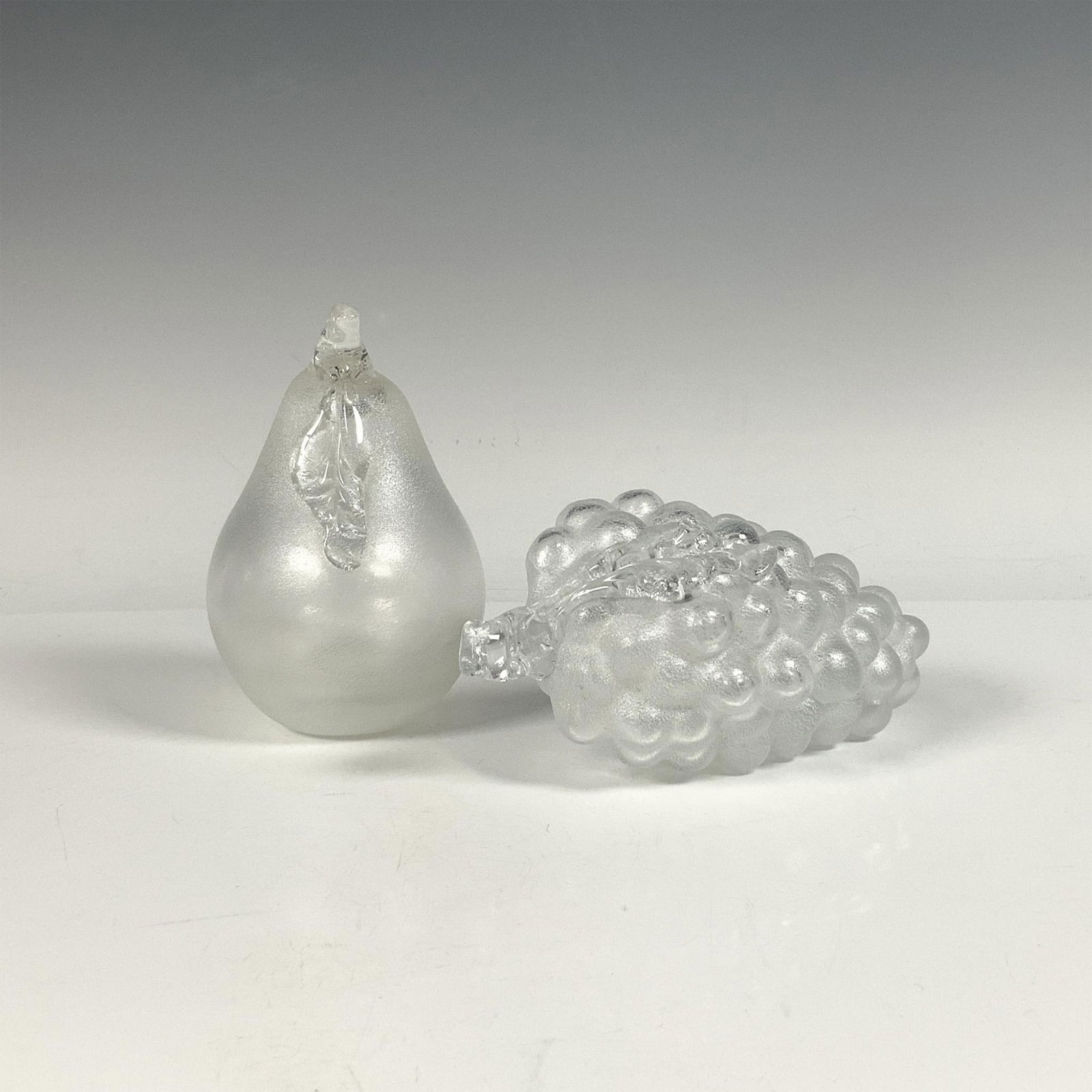 2pc Glass Fruit Paperweights (1 of 3)
