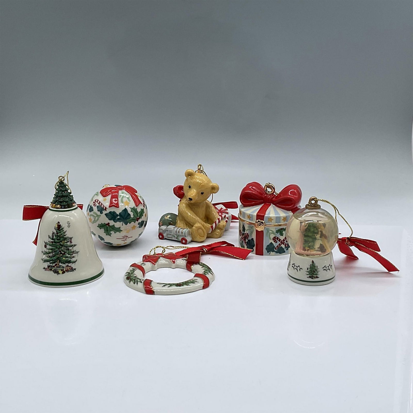 6pc Spode Christmas Tree Ornaments (1 of 4)