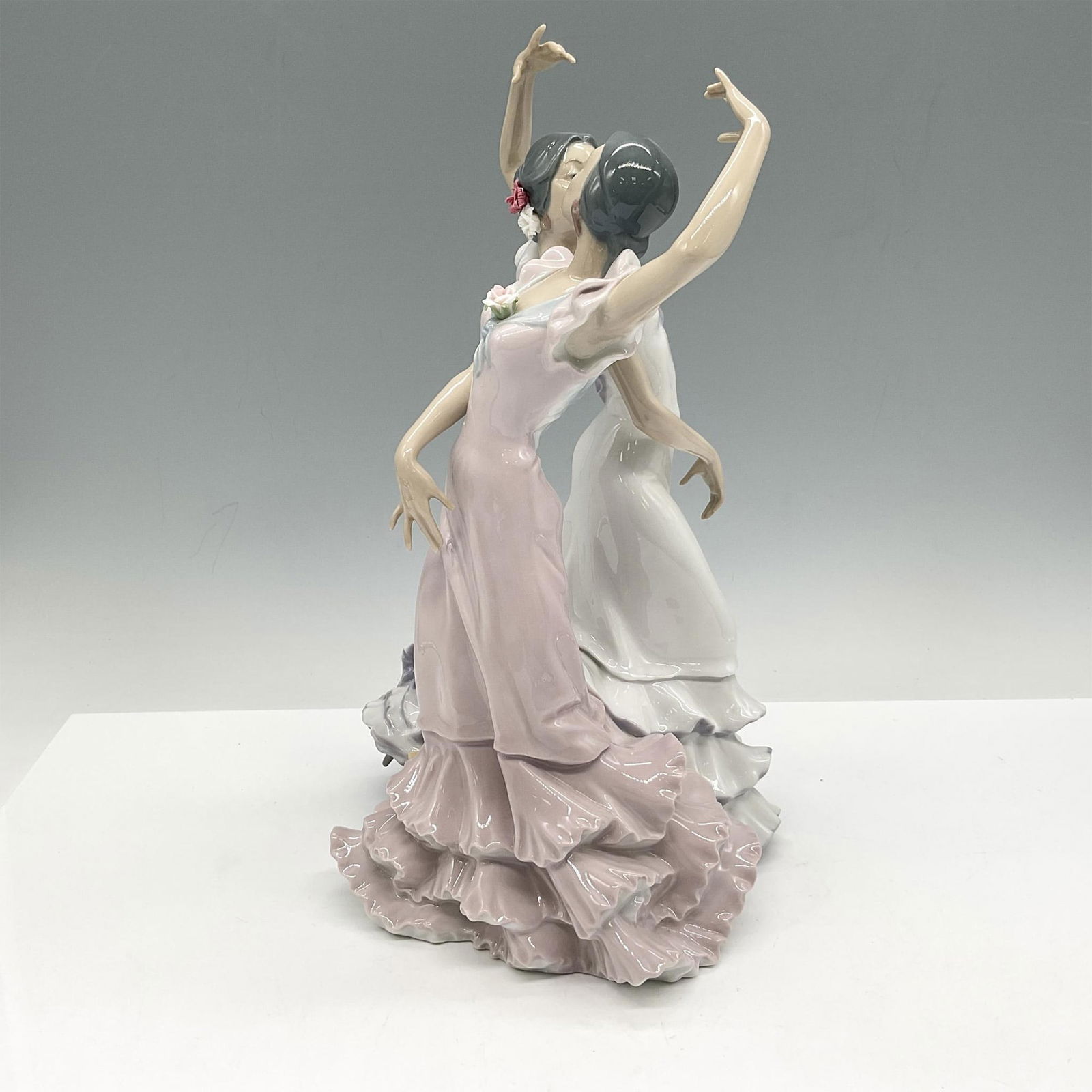 Ole' 01005601 - Lladro Porcelain Figurine (1 of 5)