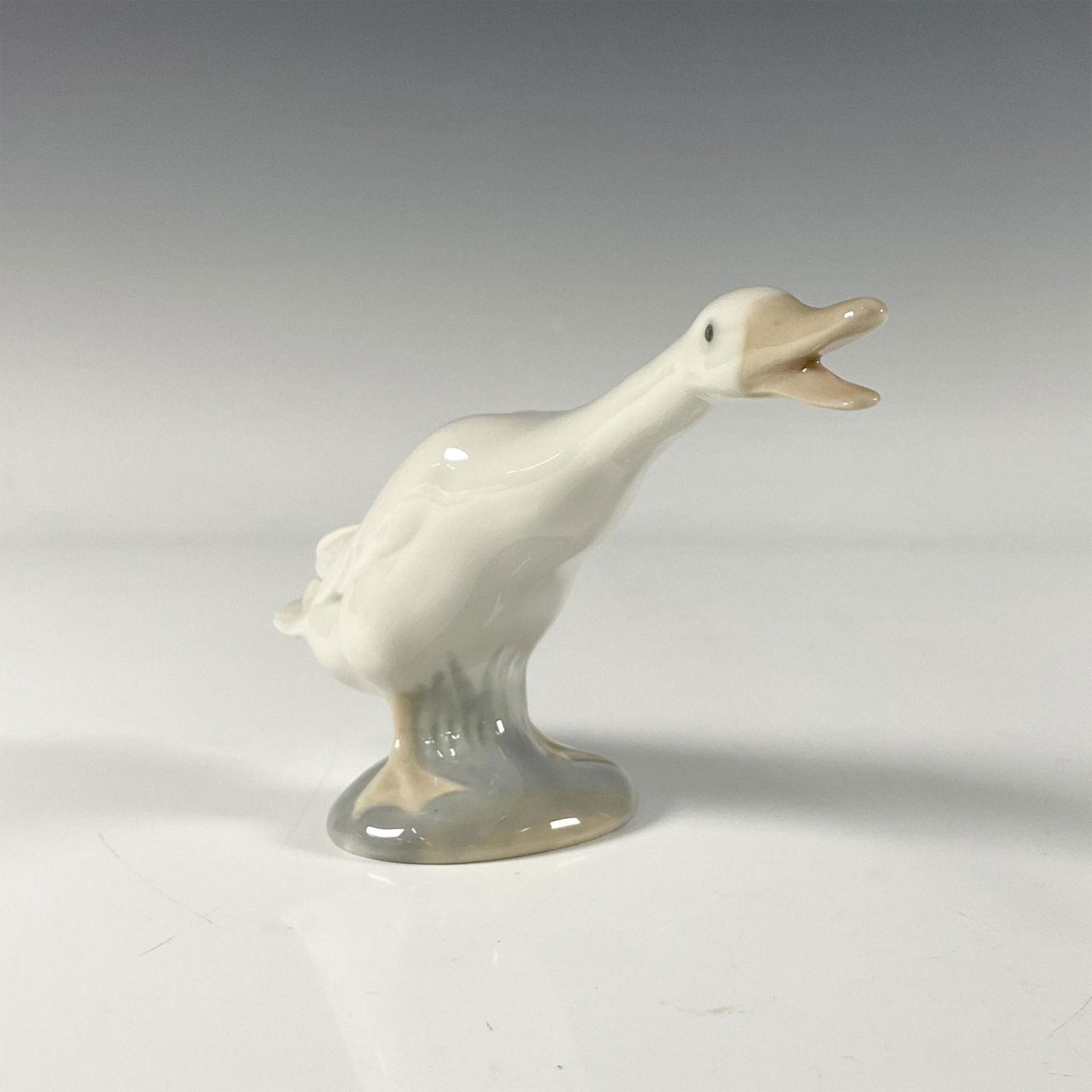 Little Duck 1004551 - Lladro Porcelain Figurine (1 of 7)