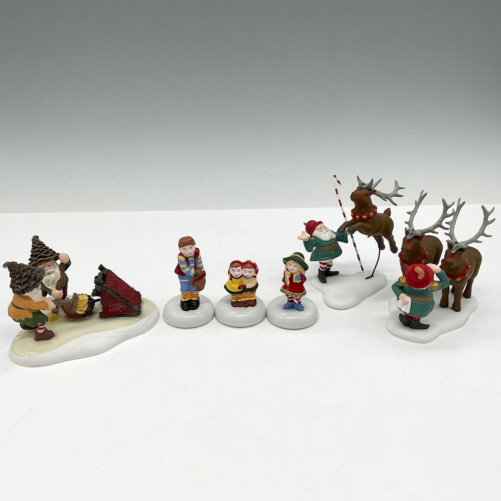 3pc Department 56 North Pole Series Accessories (1 of 3)