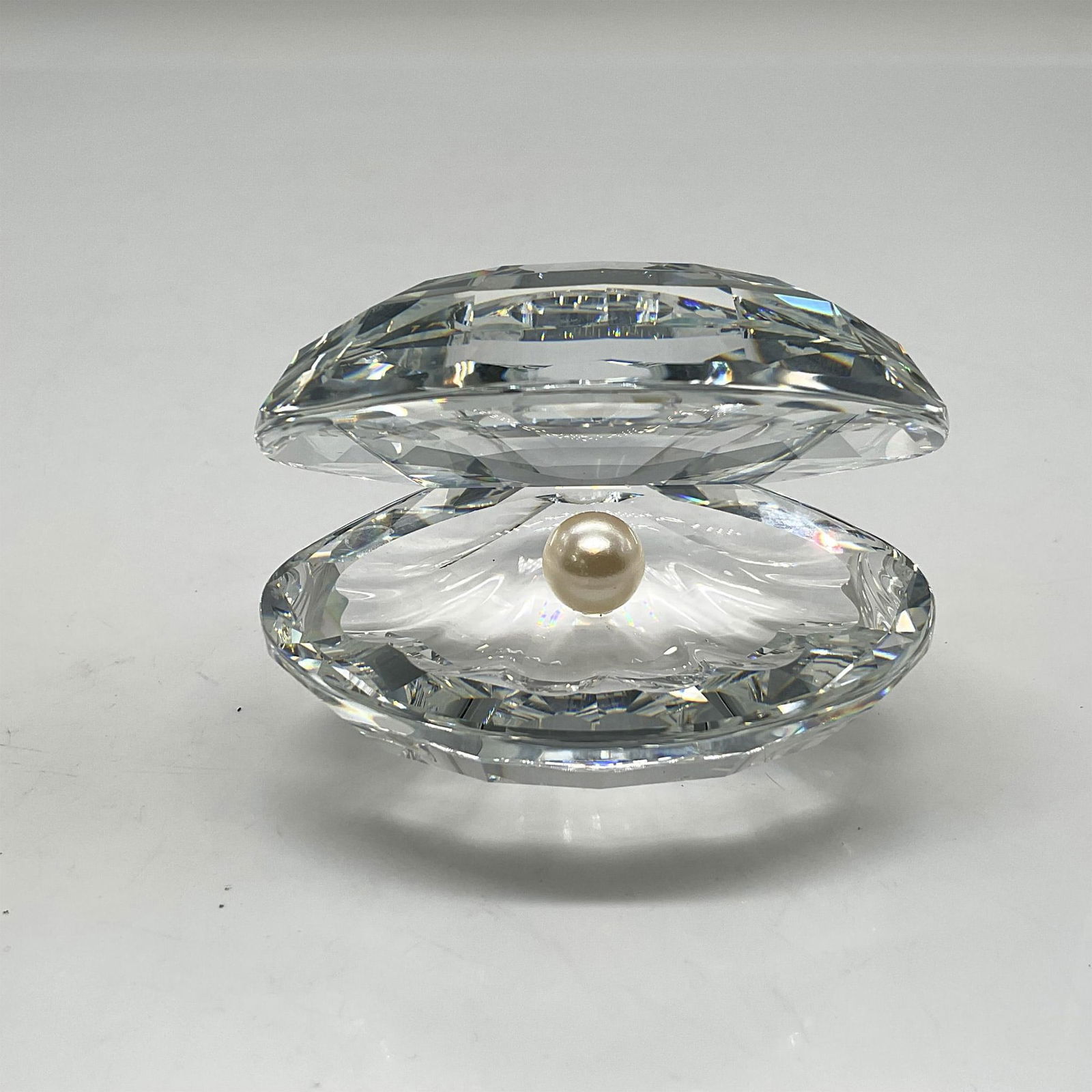 Swarovski Silver Crystal Figurine, Oyster Shell with Pearl (1 of 4)