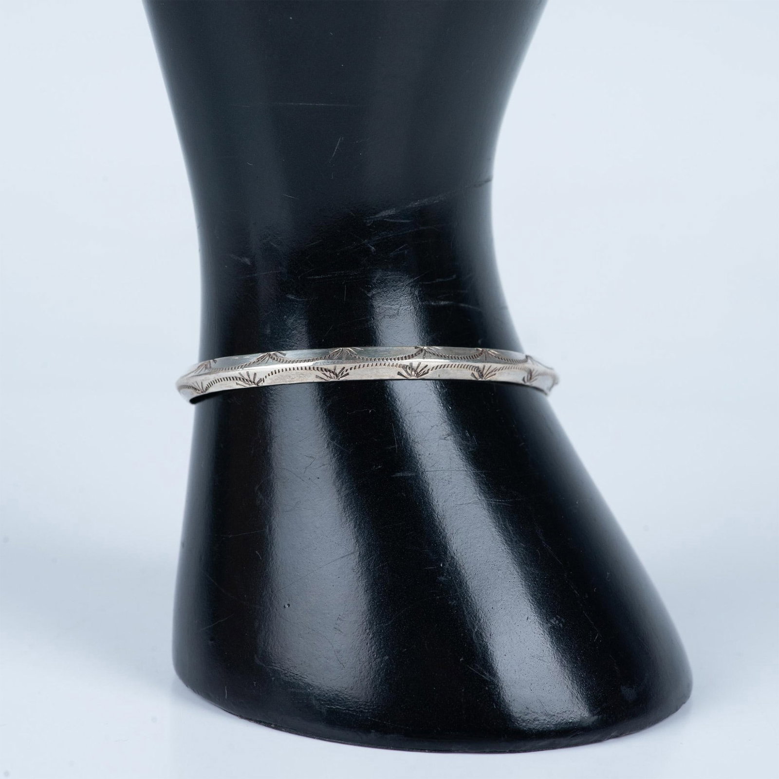 Handmade Southwestern Sterling Silver Cuff Bracelet (1 of 3)