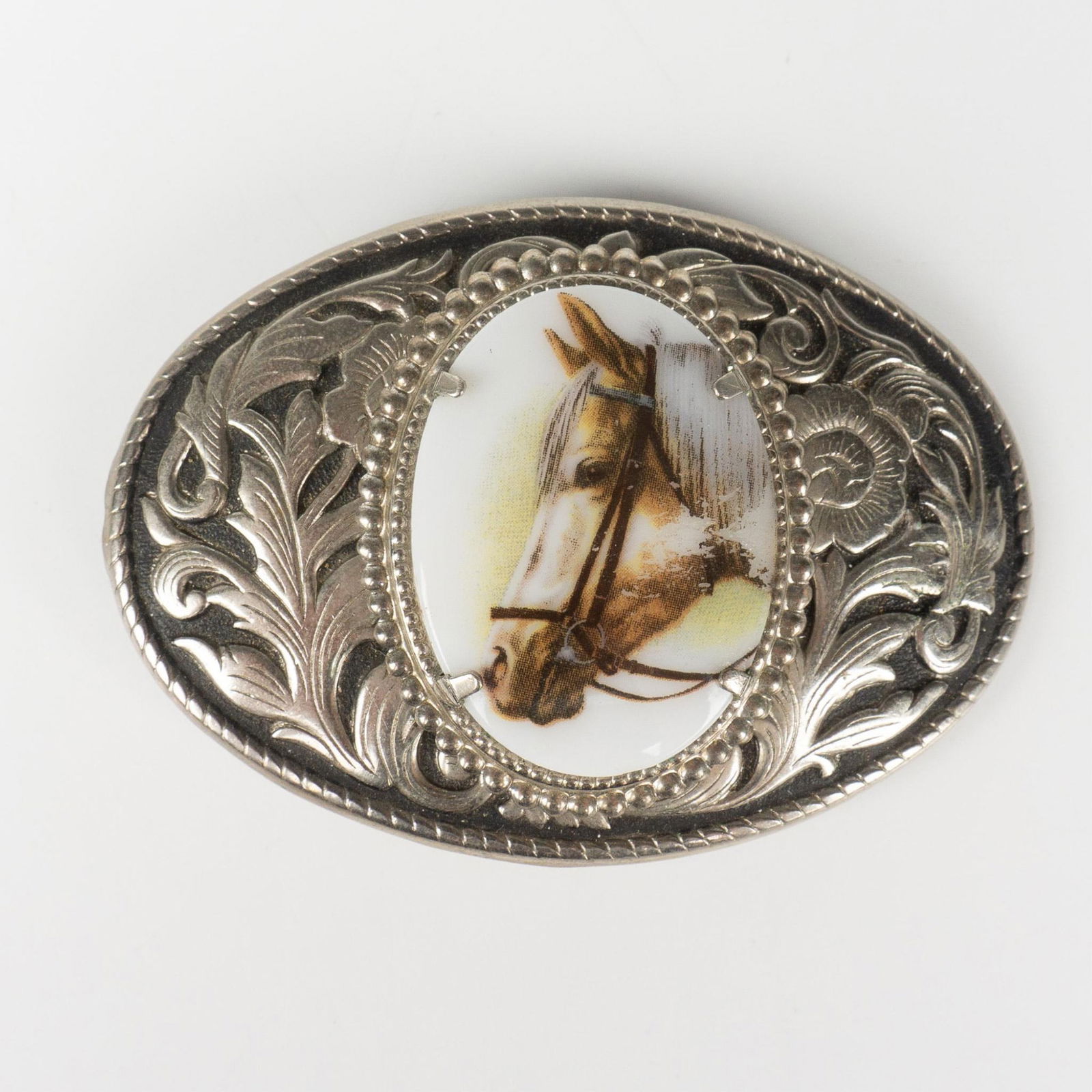Large Silver Metal Horse Belt Buckle (1 of 3)