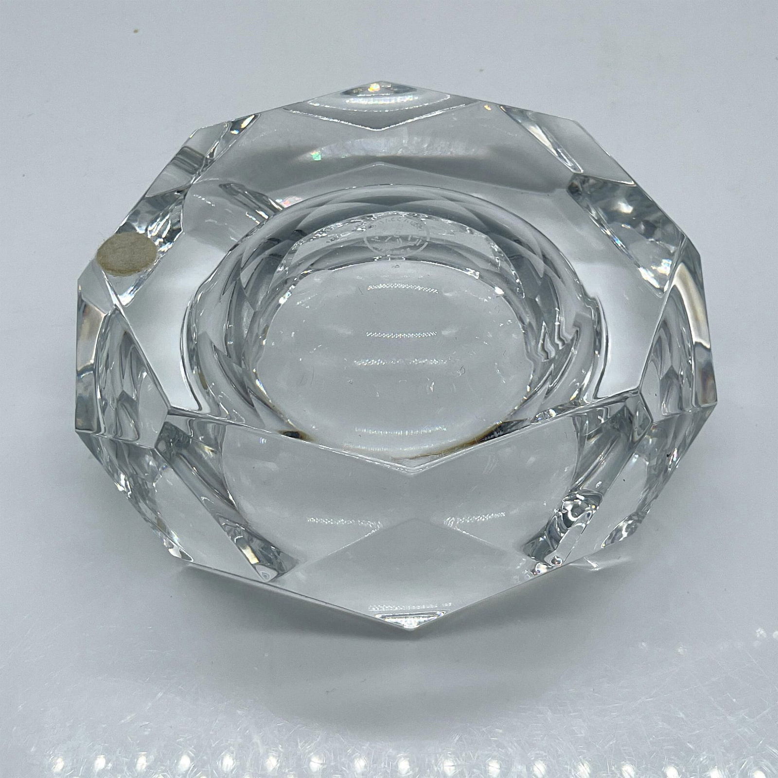 Baccarat Crystal Ashtray, Diamon Cut (1 of 2)