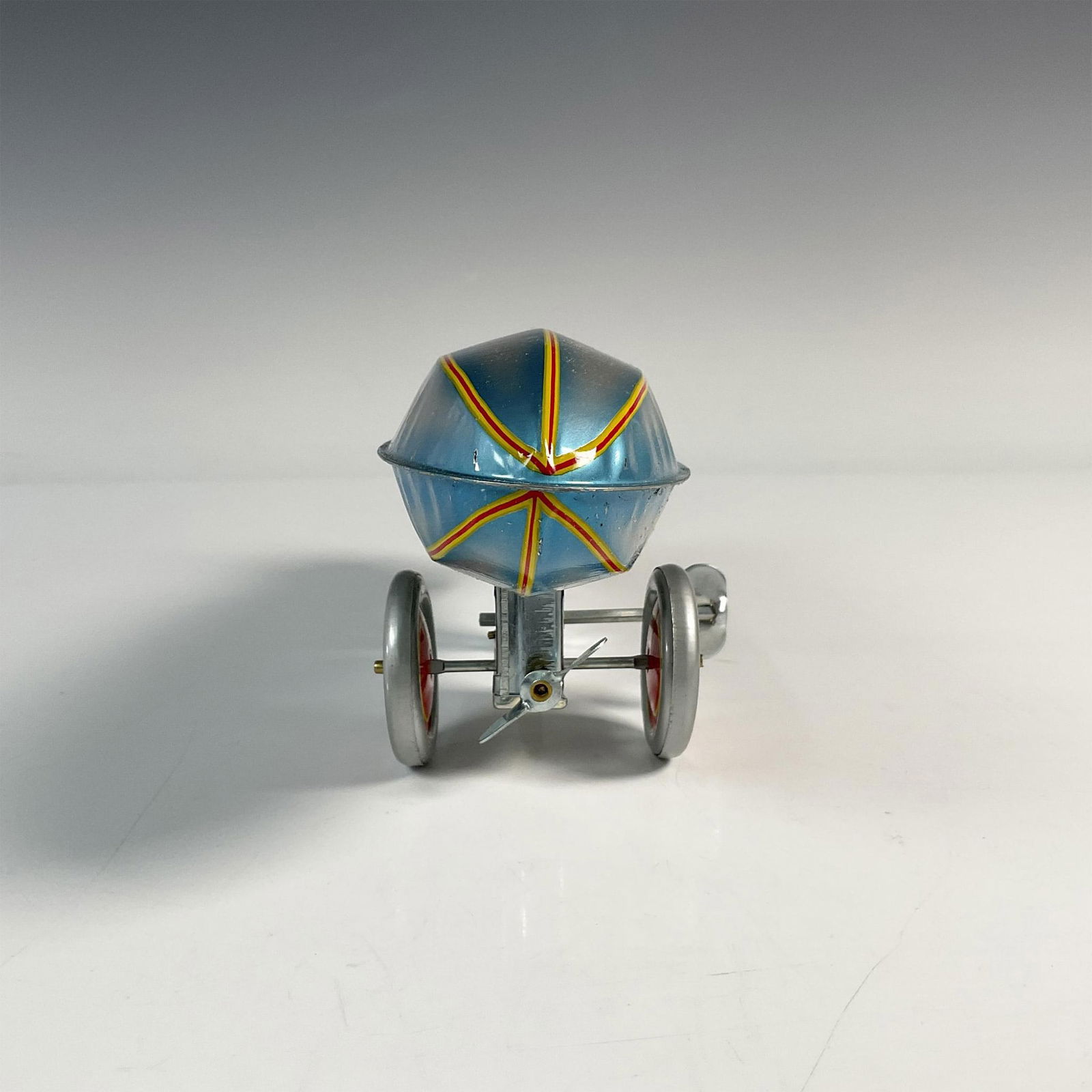 Original Zeppelin Collector Series Wind-Up Tin Toy (1 of 8)