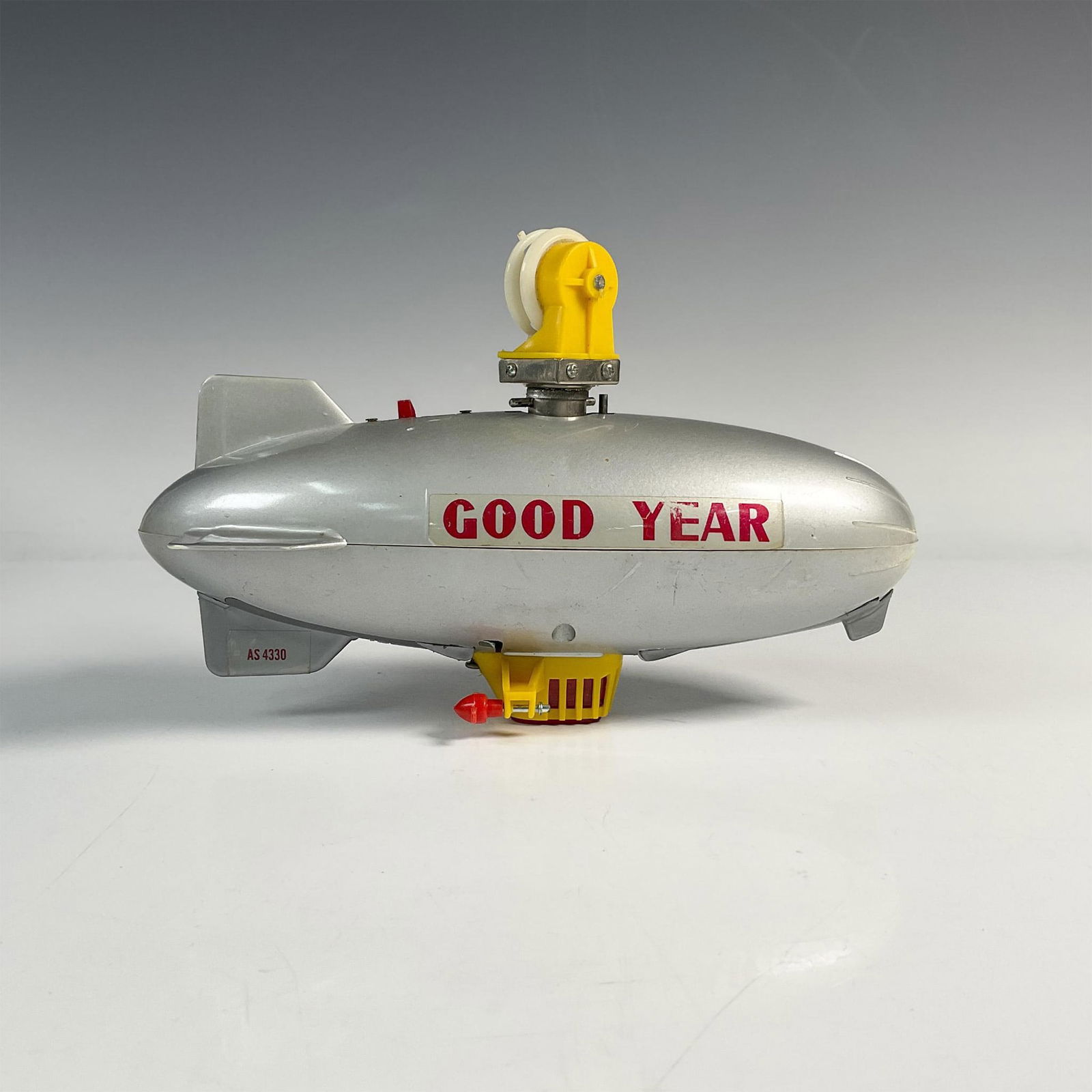 Original Vintage Mechanical Zeppelin Air Ship Good Year Toy (1 of 7)
