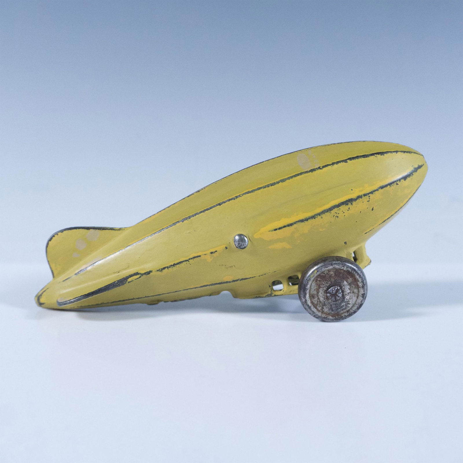 Original 1930s Cast Iron Zeppelin Pull Toy w/ Metal Wheels (1 of 6)