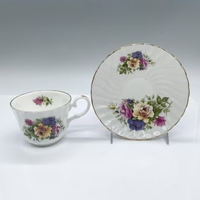 2pc Royale Garden Bone China Floral Tea Cup and Saucer
