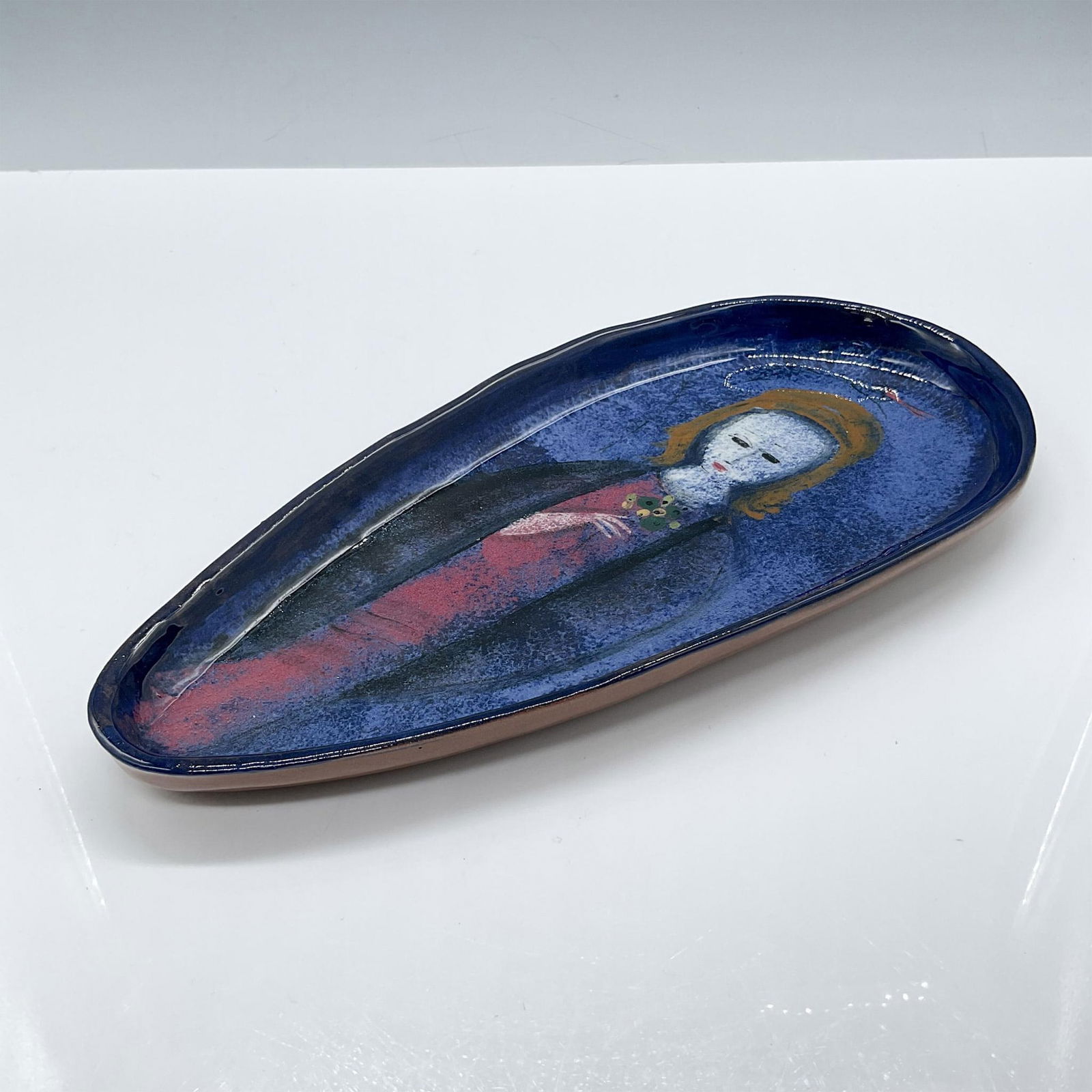 Polia Pillin Decorative Pottery Tray, Woman with Flowers (1 of 3)