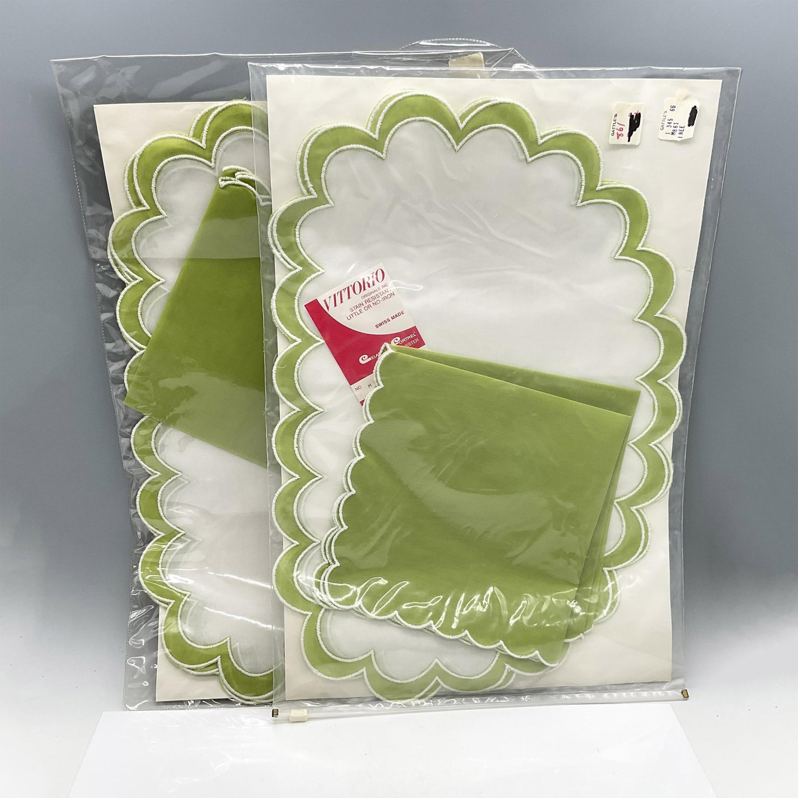 2pc Vittorio Linen Placemats & Napkins, Set of 6 (1 of 3)