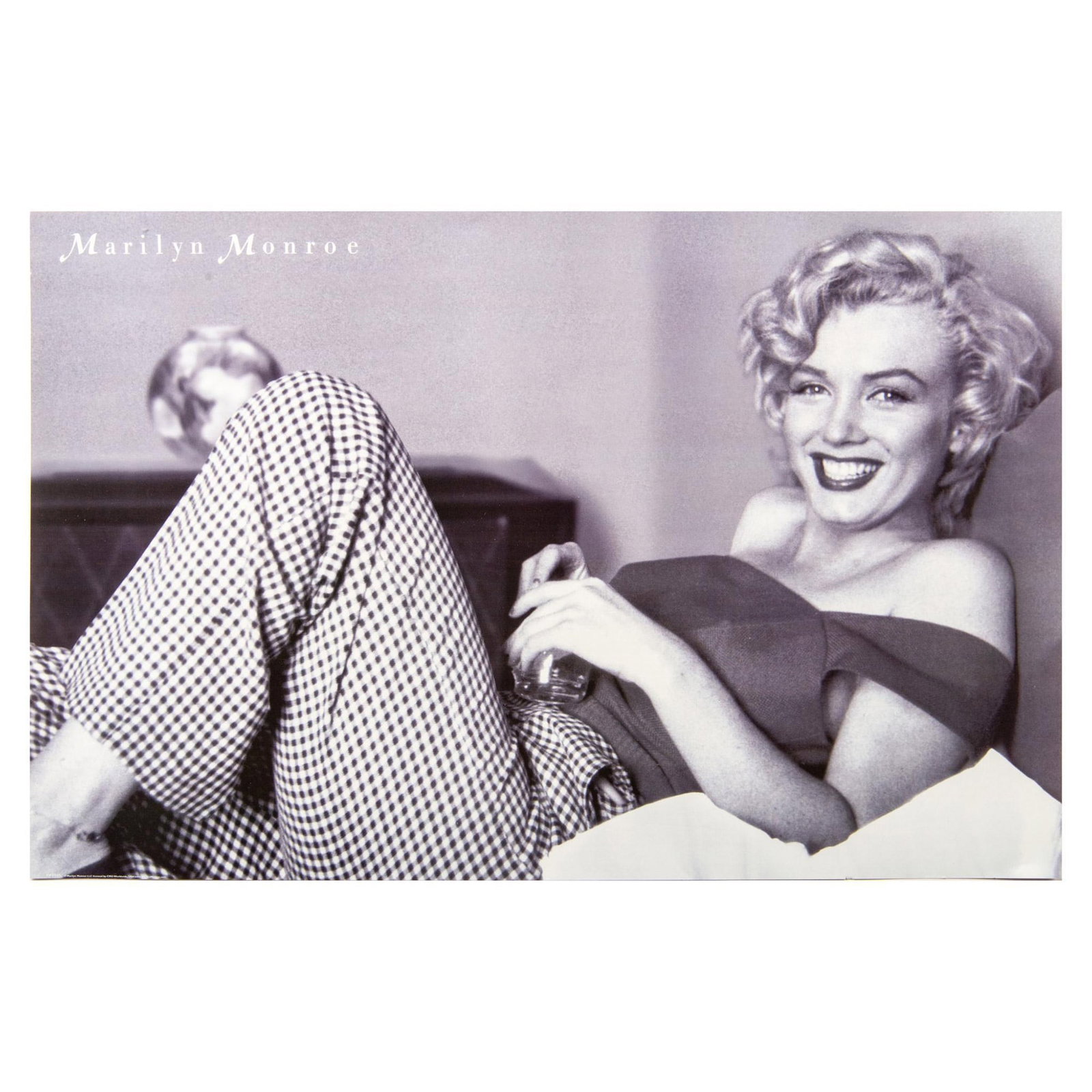 Celebrity Memorabilia Poster, Marilyn Monroe (1 of 2)