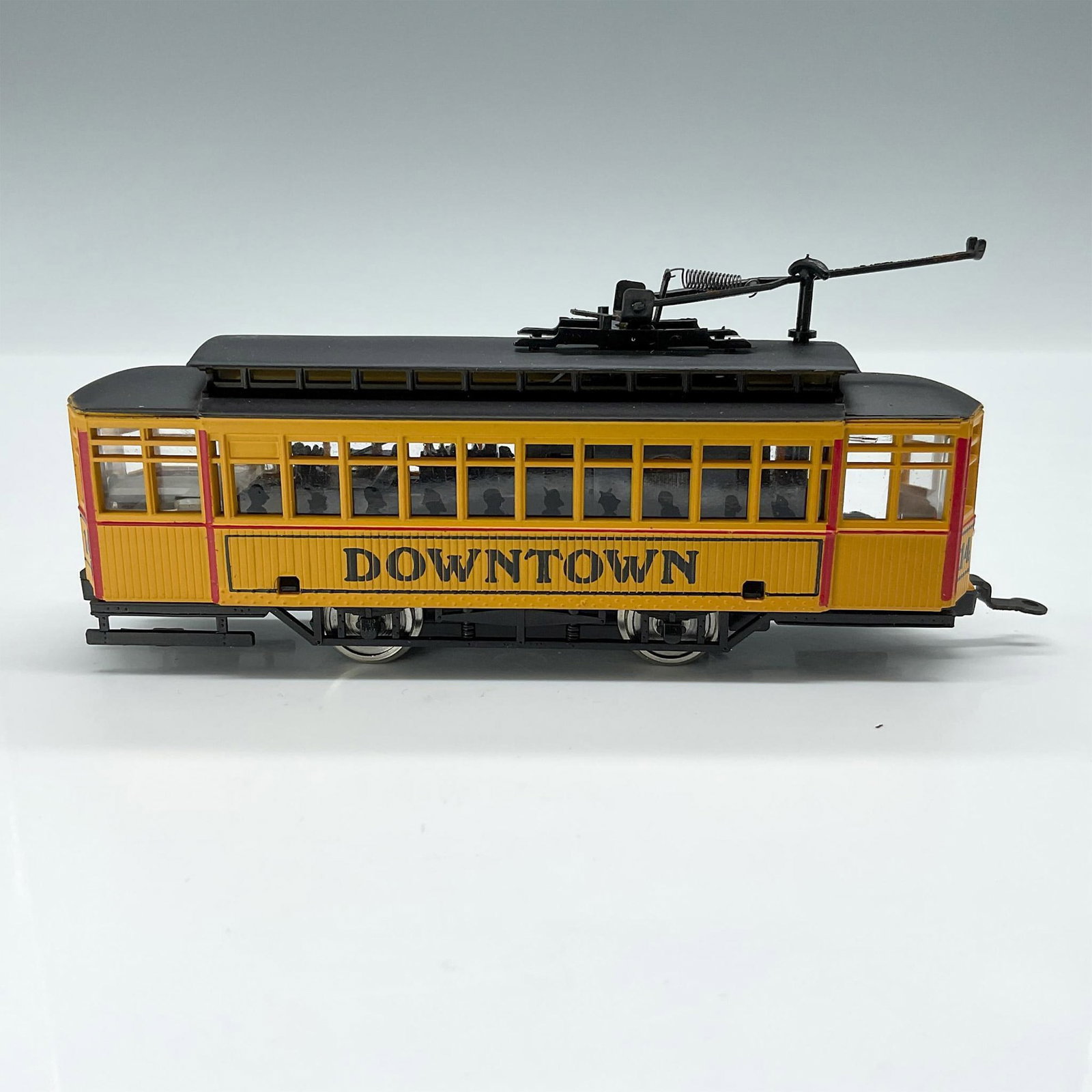 Model Power Model Train Car, Brill Trolly Downtown (1 of 6)