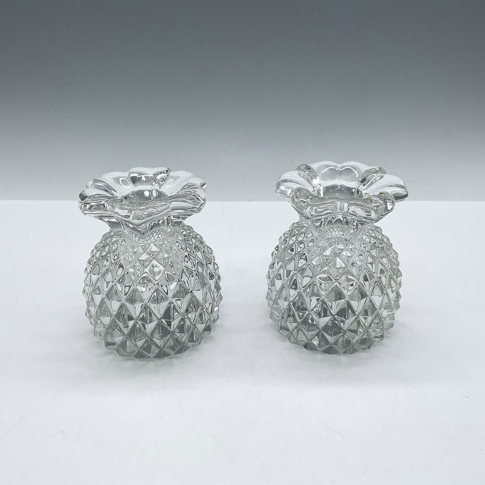 Pair of Vintage Heisey Plantation Pineapple Candleholders (1 of 3)