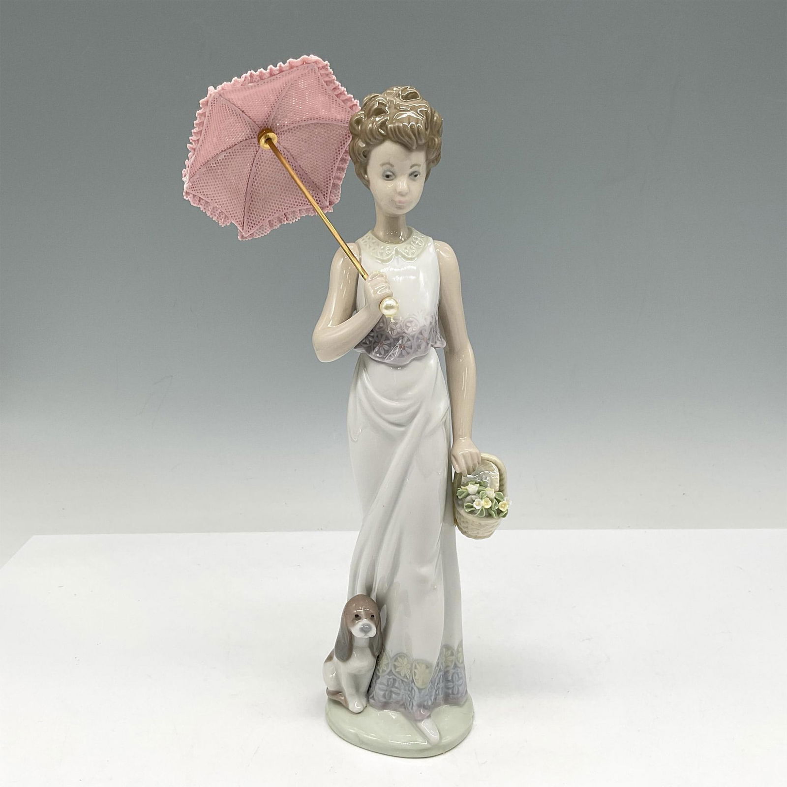 Garden Classic 1007617, Signed - Lladro Porcelain Figurine (1 of 5)