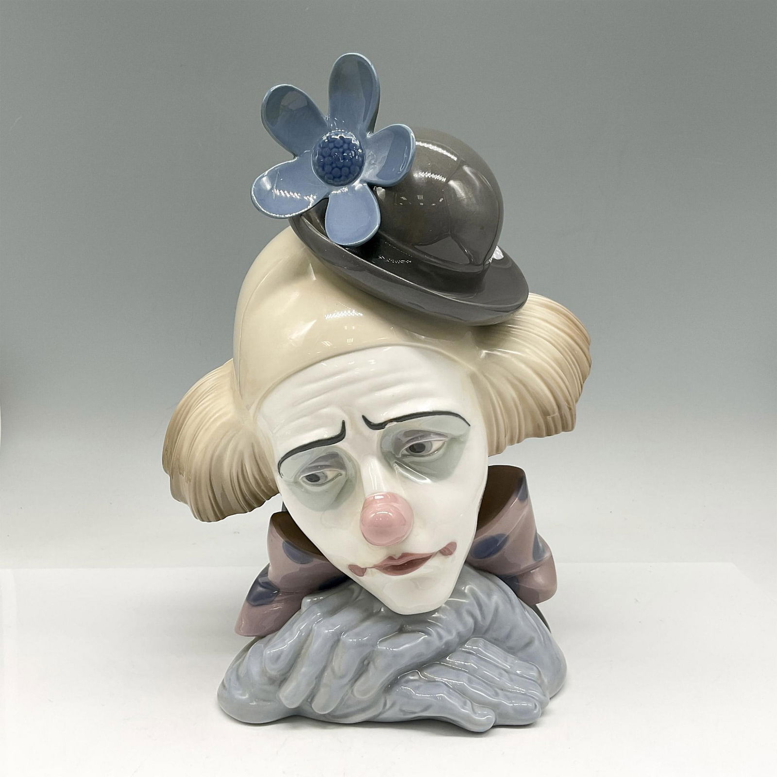 Pensive Clown 1005130 - Lladro Porcelain Bust (1 of 5)