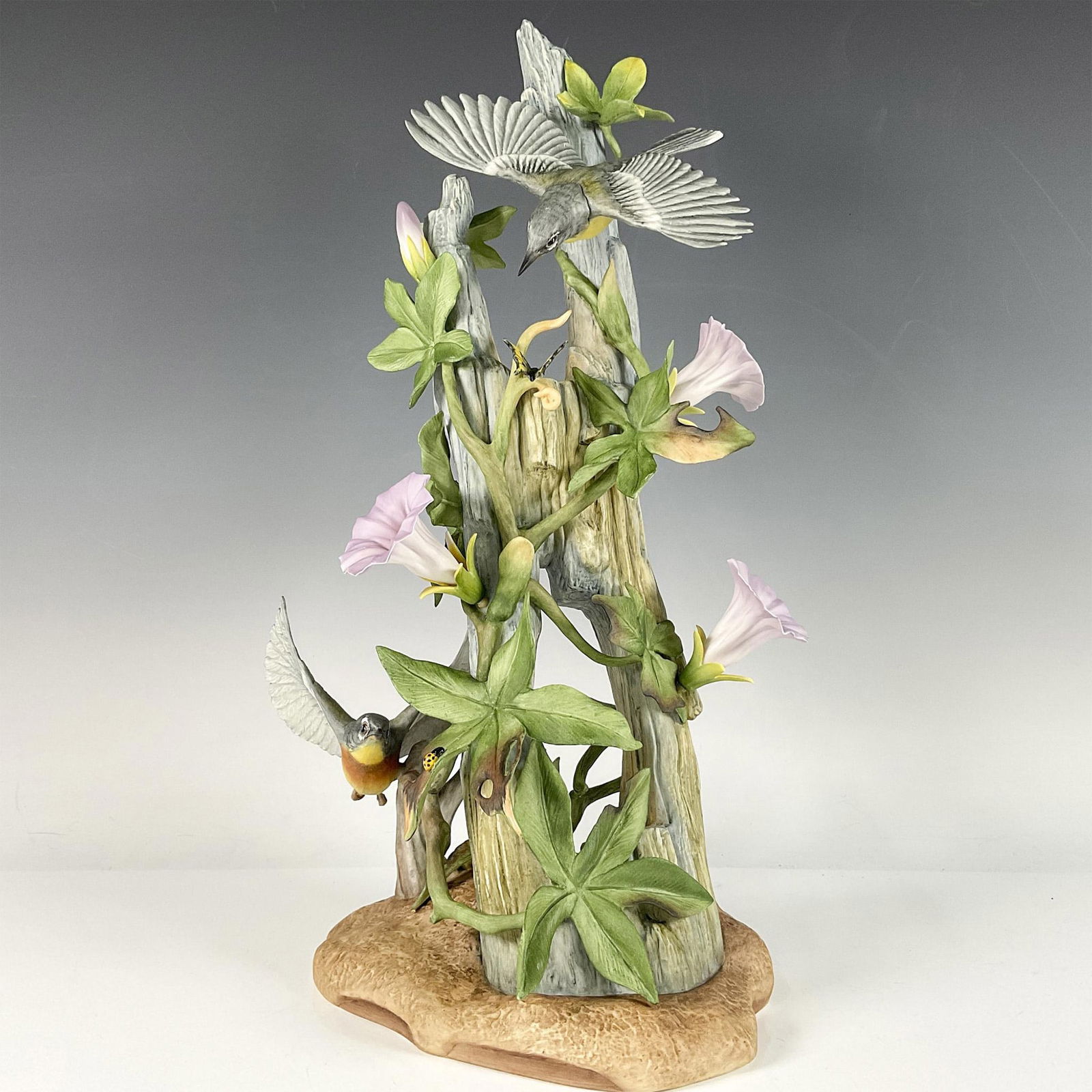 Boehm Porcelain Figurine, Parula Warblers 484 (1 of 6)