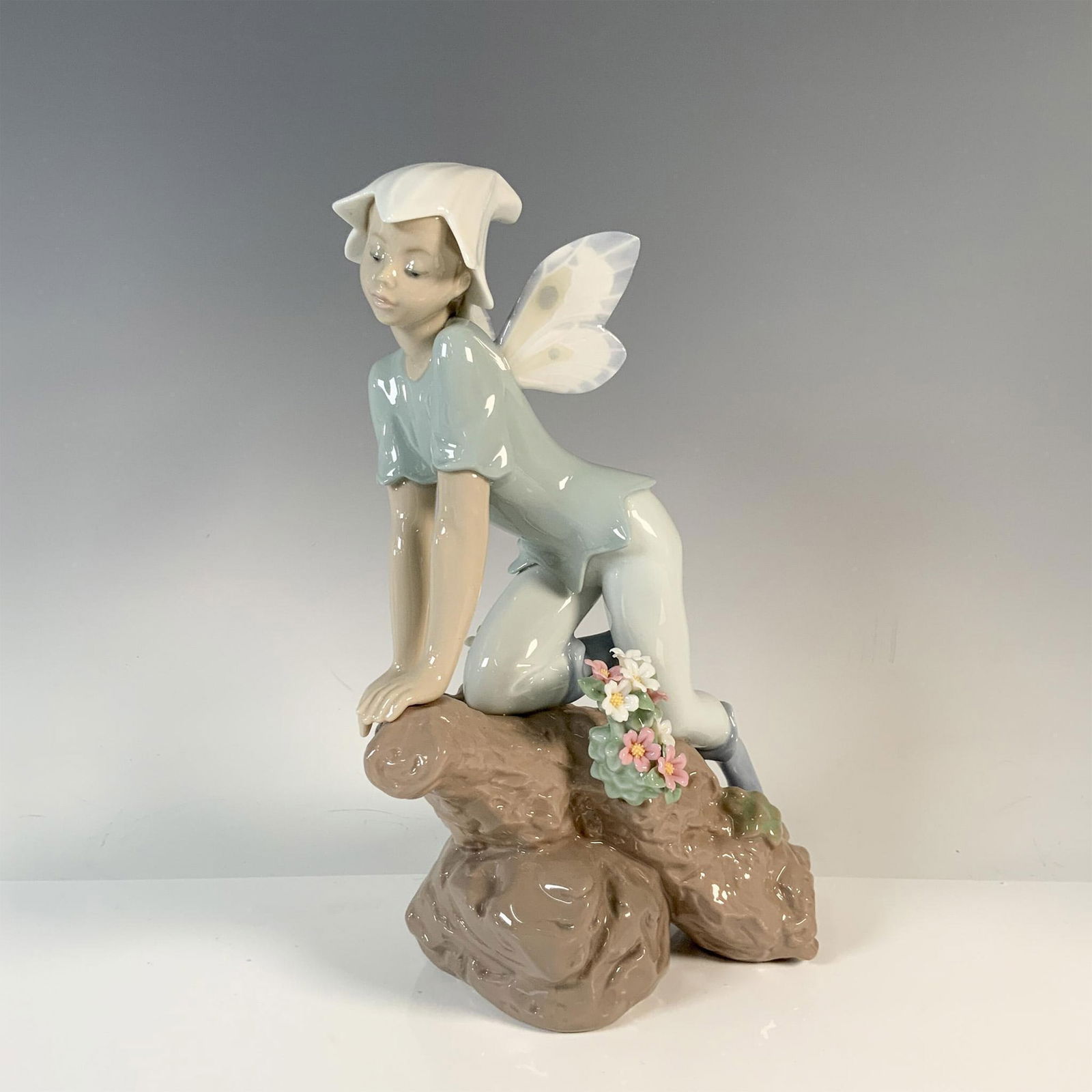 Prince Of The Elves 1007690 - Lladro Porcelain Figurine (1 of 4)