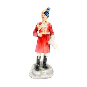 Michael Sutty Porcelain Figurine Governors Bodyguard, Madras