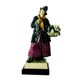 Charles Vyse Figurine, The Pedlar