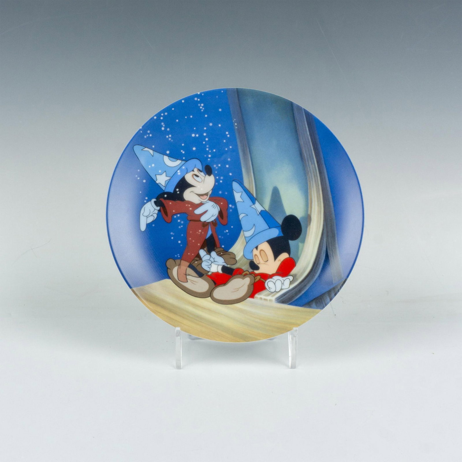 Knowles Disney Mickey Mouse Plate, Dreams of Power (1 of 4)