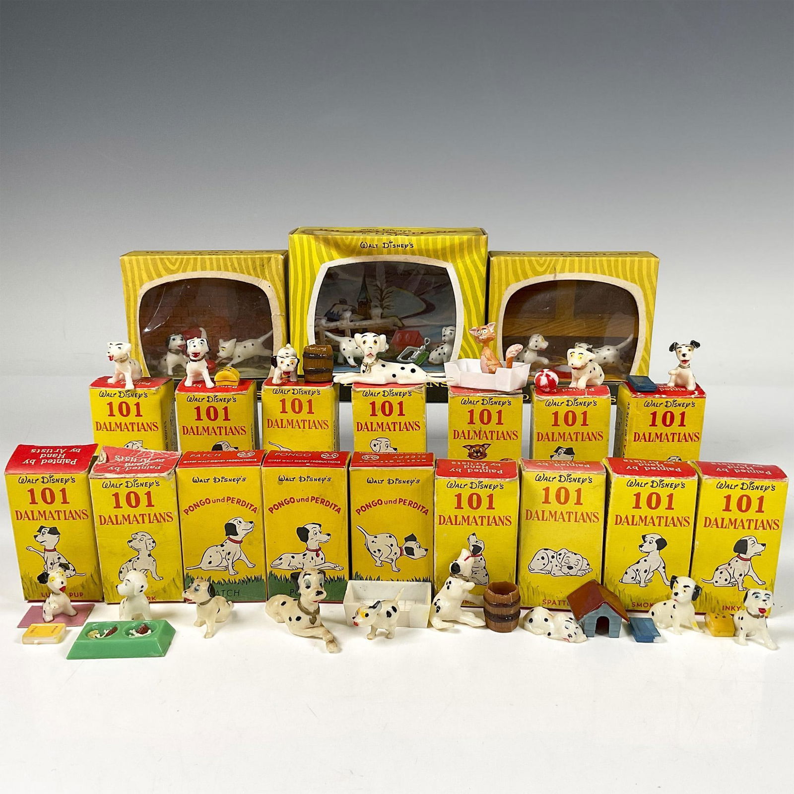 19pc 1959 Marx Toys Disneykin 101 Dalmatians Figurines (1 of 10)