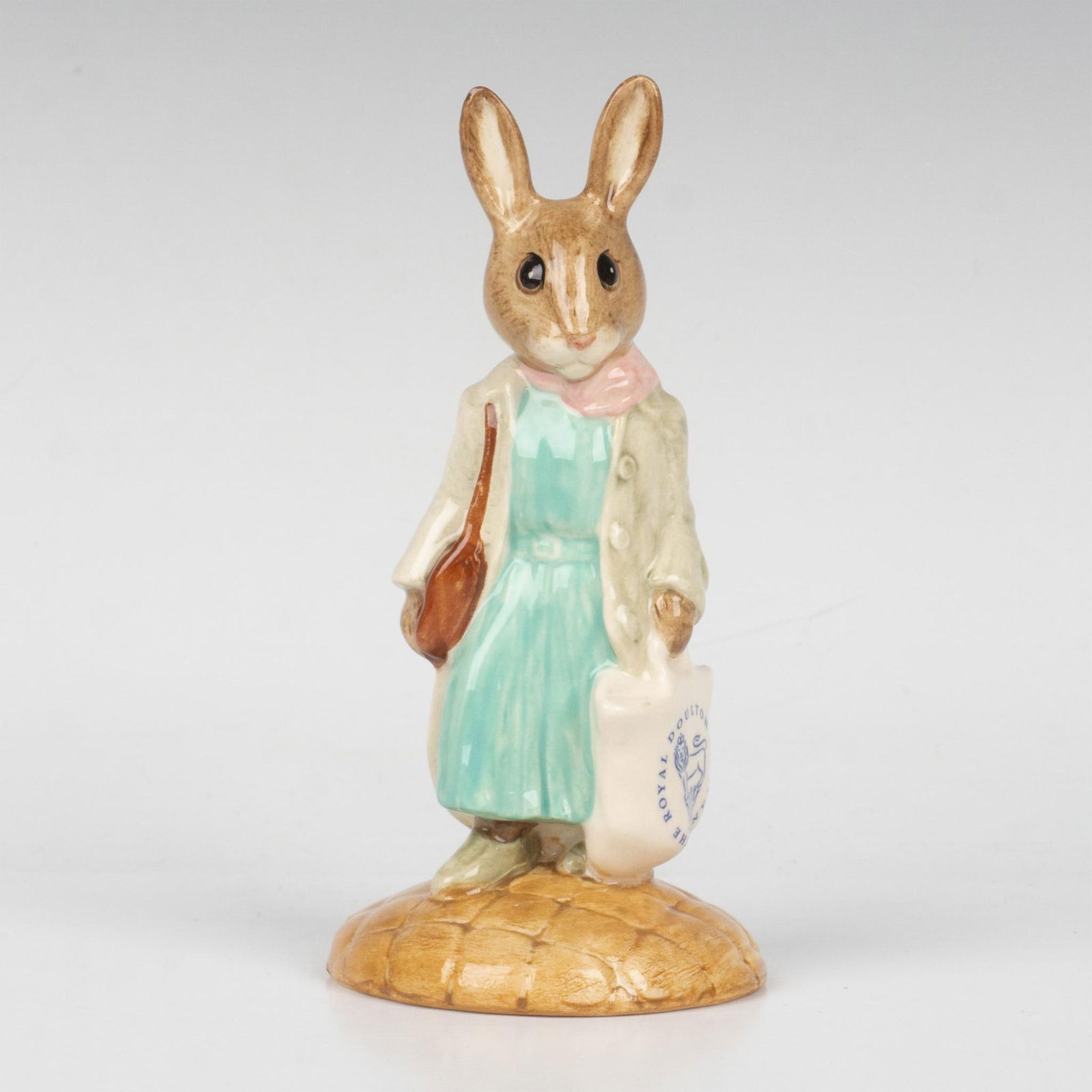 Shopper Bunnykins DB233 - Royal Doulton Bunnykins (1 of 5)