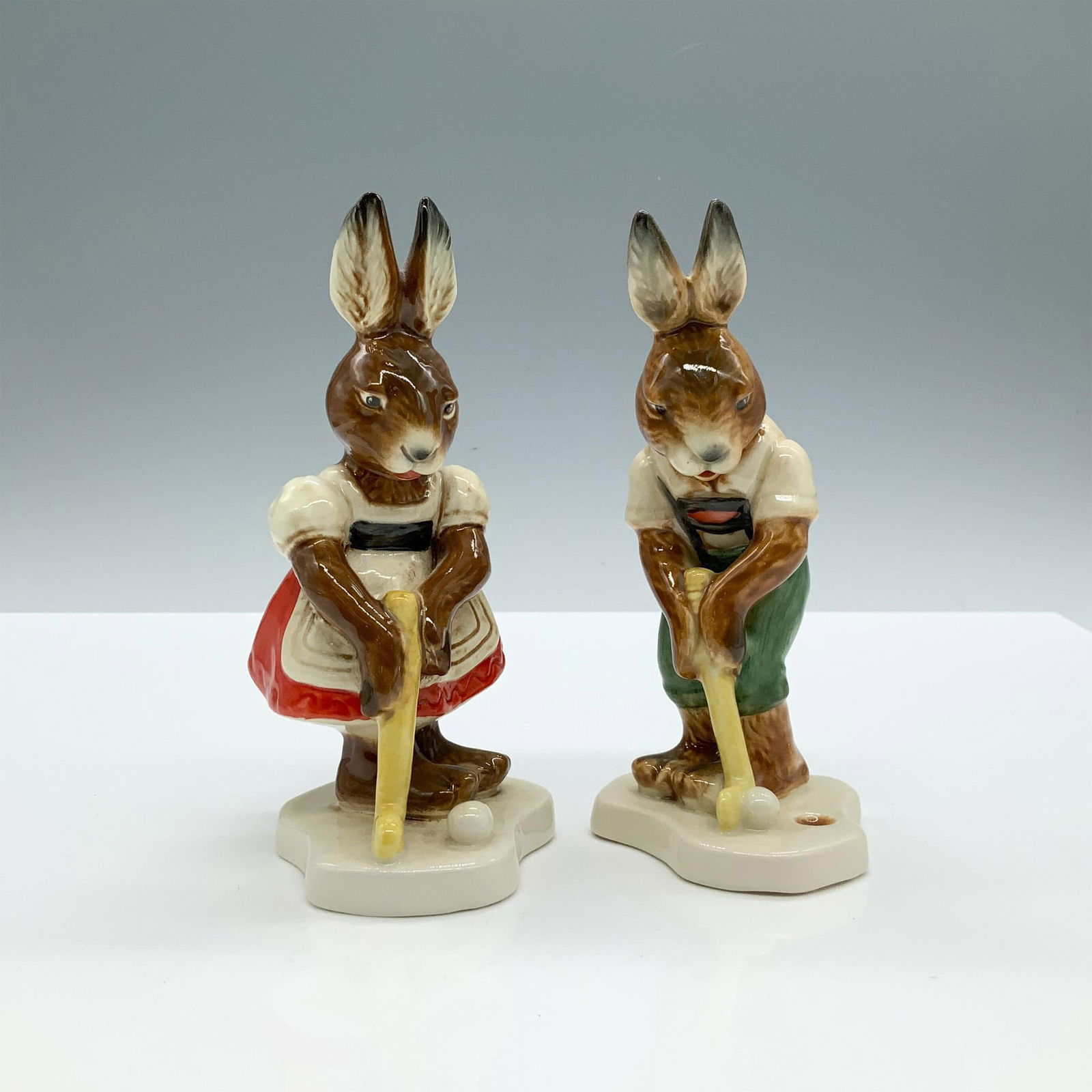 Pair of Goebel Bunnies Golfing Porcelain Figurines (1 of 3)