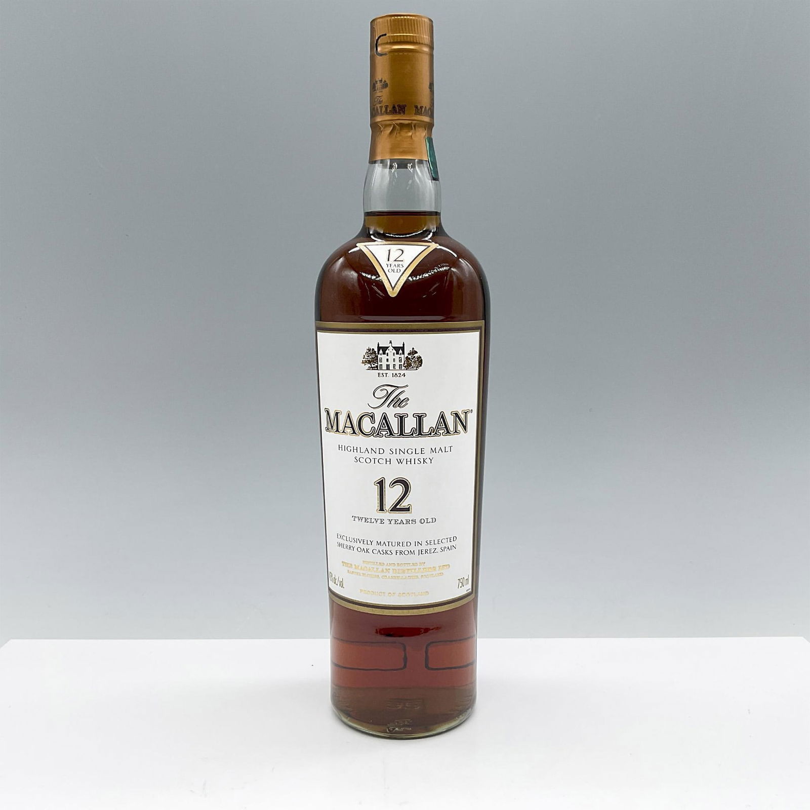 The Macallan Highland Single Malt Scotch Whisky, 12 Years (1 of 4)