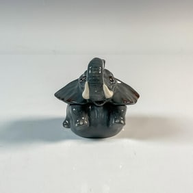 Kevin Francis Porcelain Face Pots, Nellie