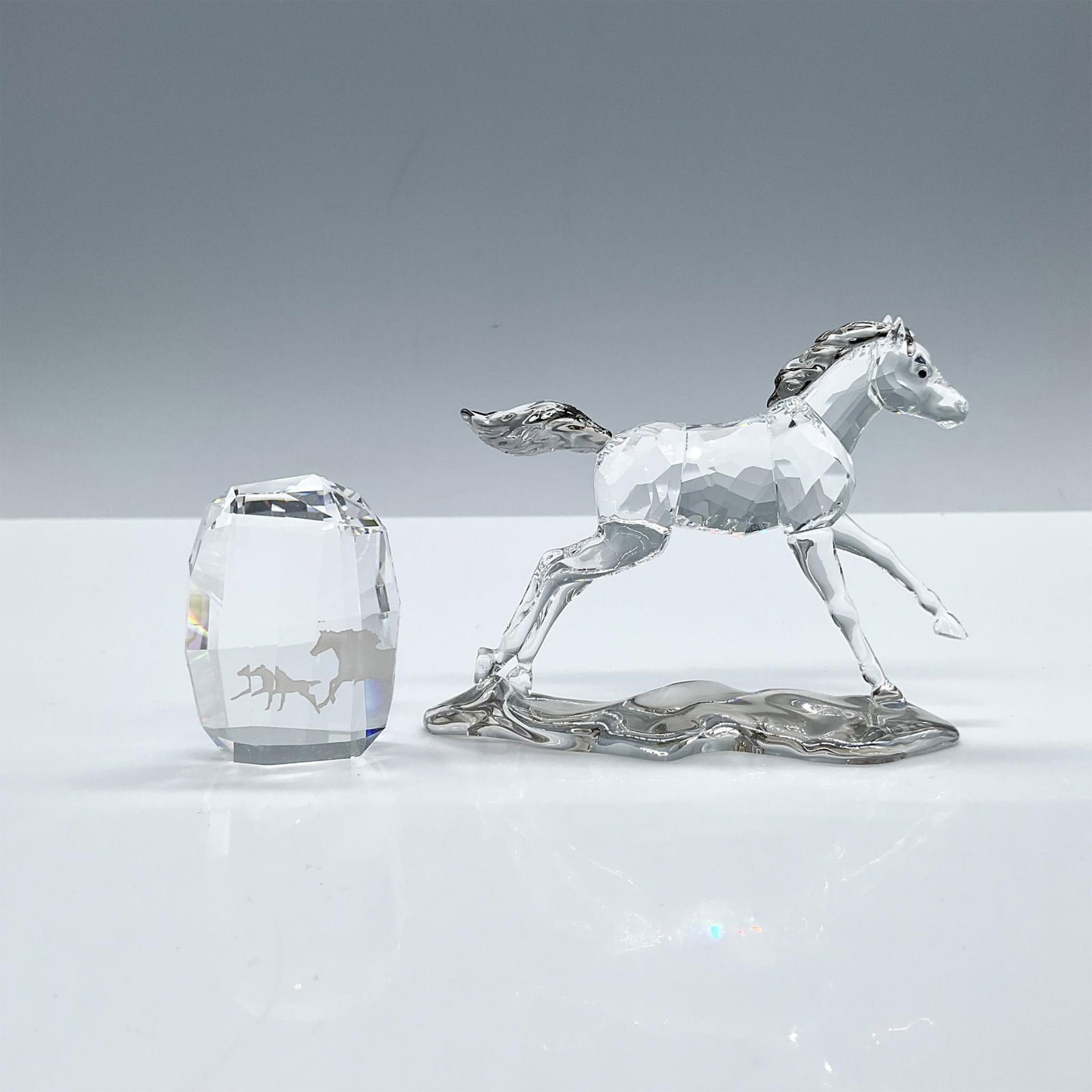 2pc Swarovski Crystal Figurine & Paperweight, Esperanza Foal (1 of 4)