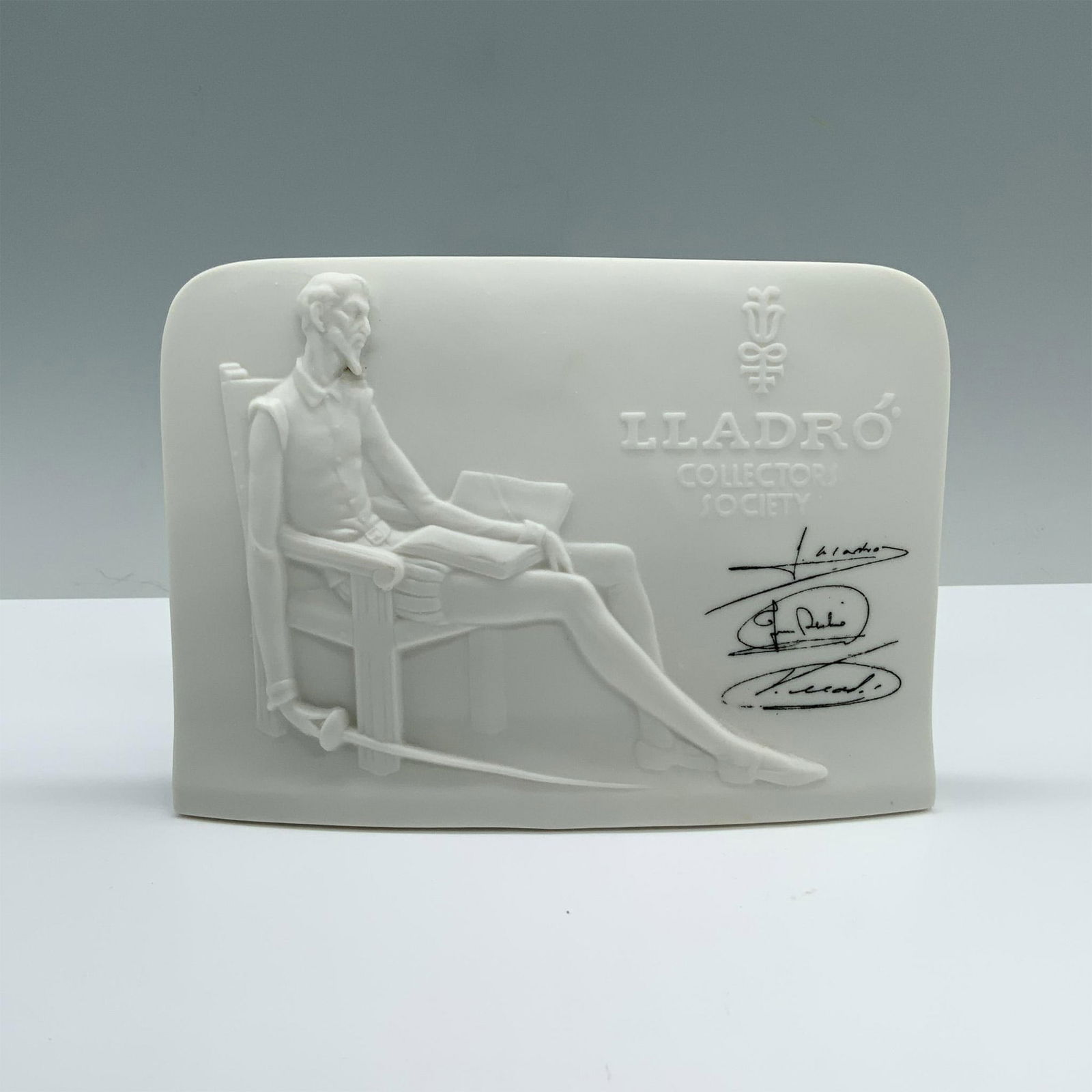Charter Member 1017601 - Lladro Porcelain Plaque (1 of 3)