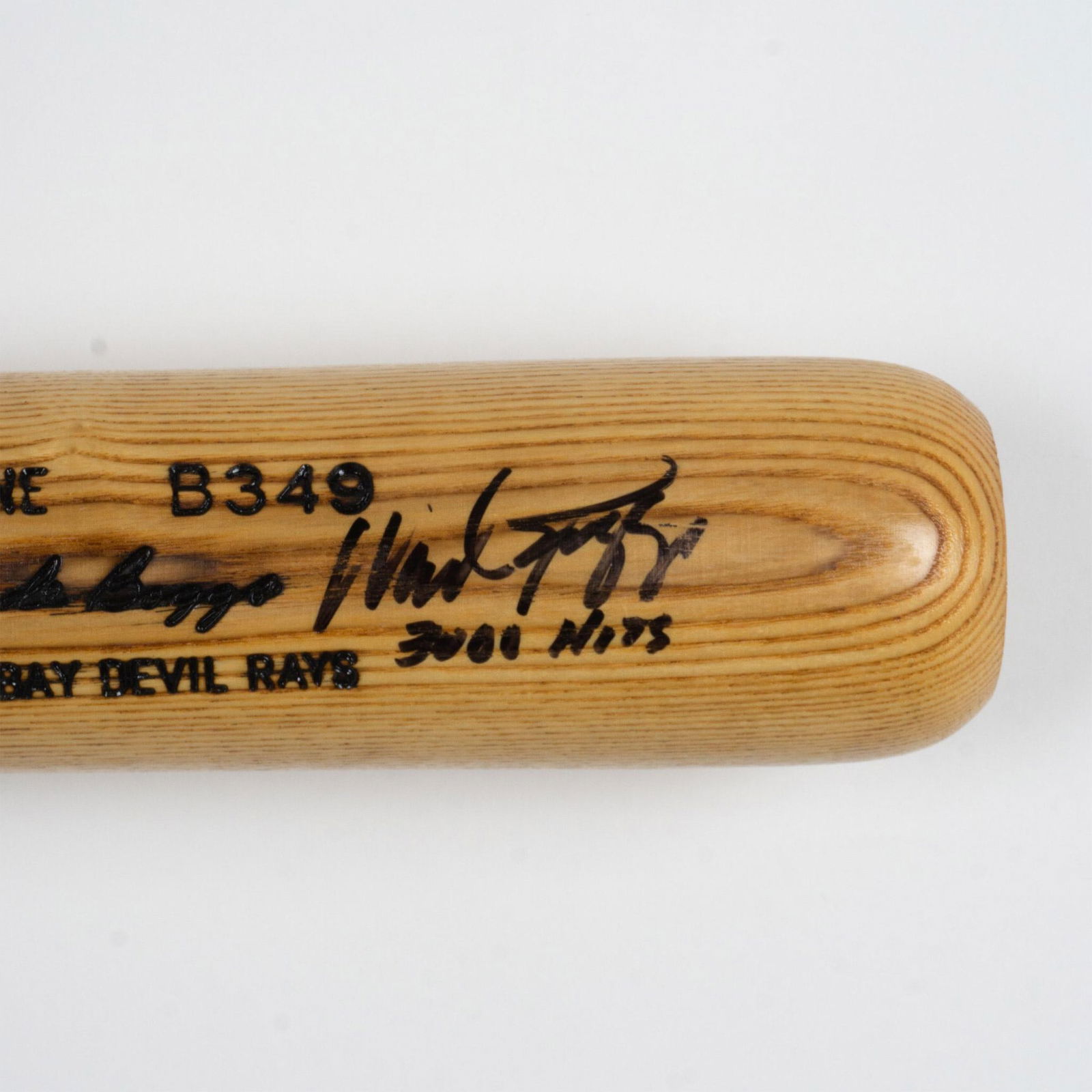HOF Wade Boggs Autographed Louisville Slugger MLB Bat (1 of 7)