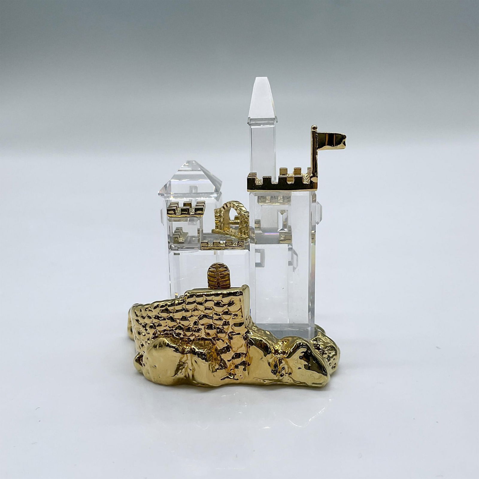 Swarovski Crystal Figurine, Castle 243449 (1 of 5)