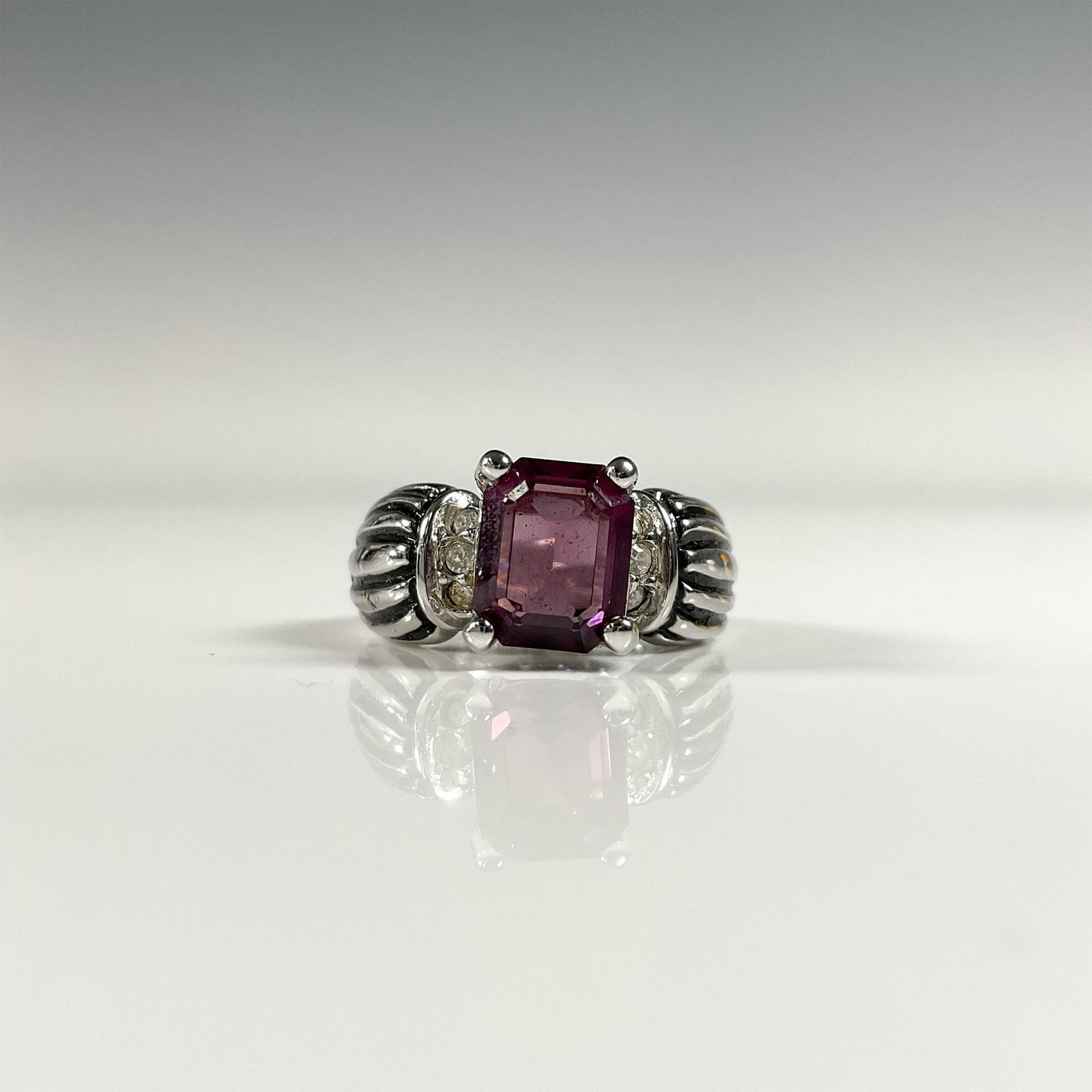 Vintage 18K White Gold Plated Purple Gemstone Ring (1 of 5)