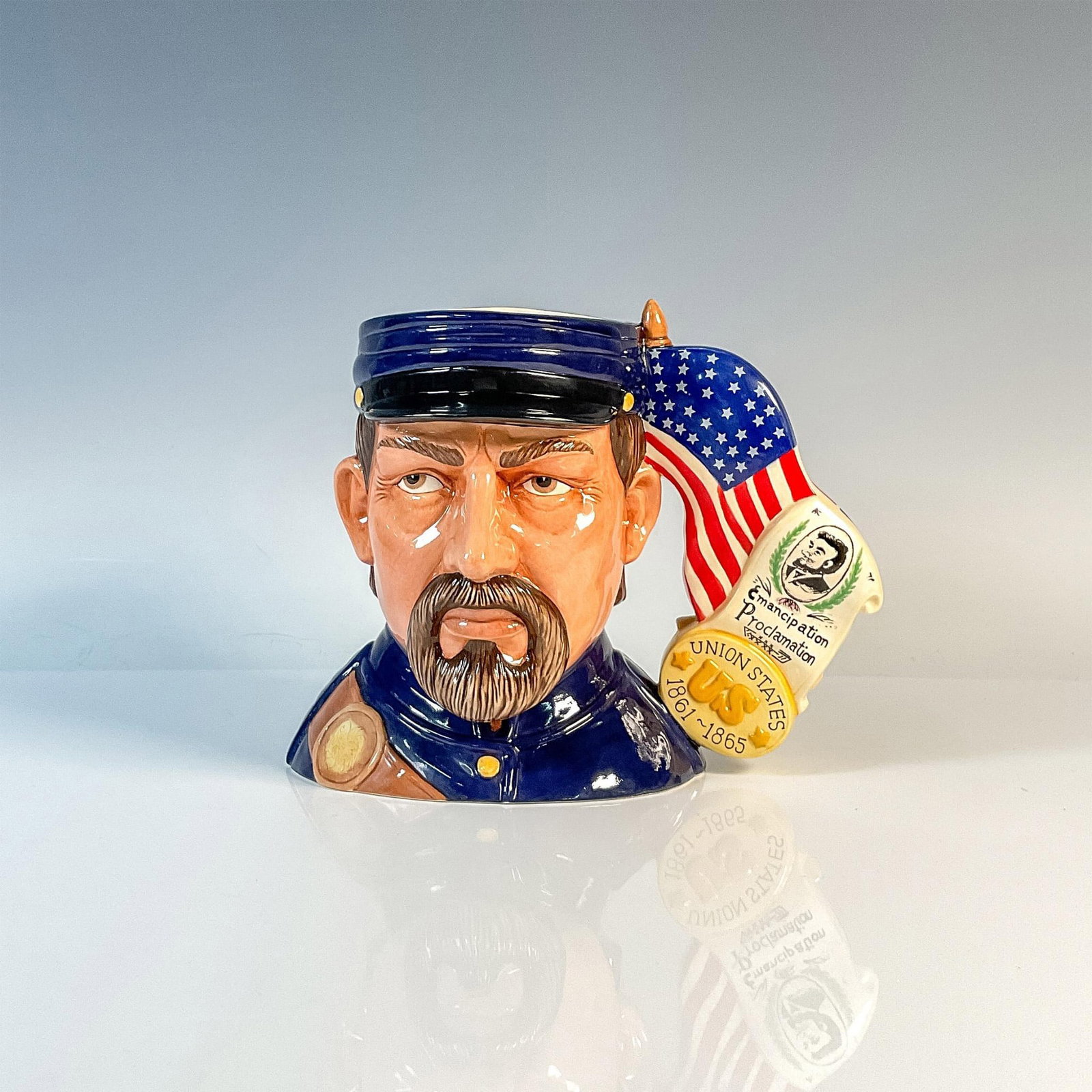 Civil War Double-Sided D7266 - Large - Royal Doulton Character Jug (1 of 4)