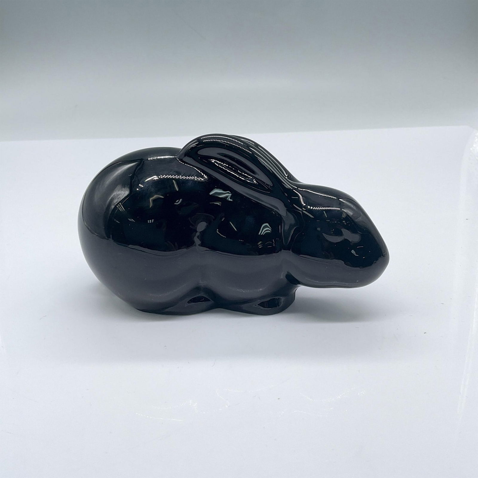 Dalzell Viking Glass Black Bunny Rabbit Figurine (1 of 5)