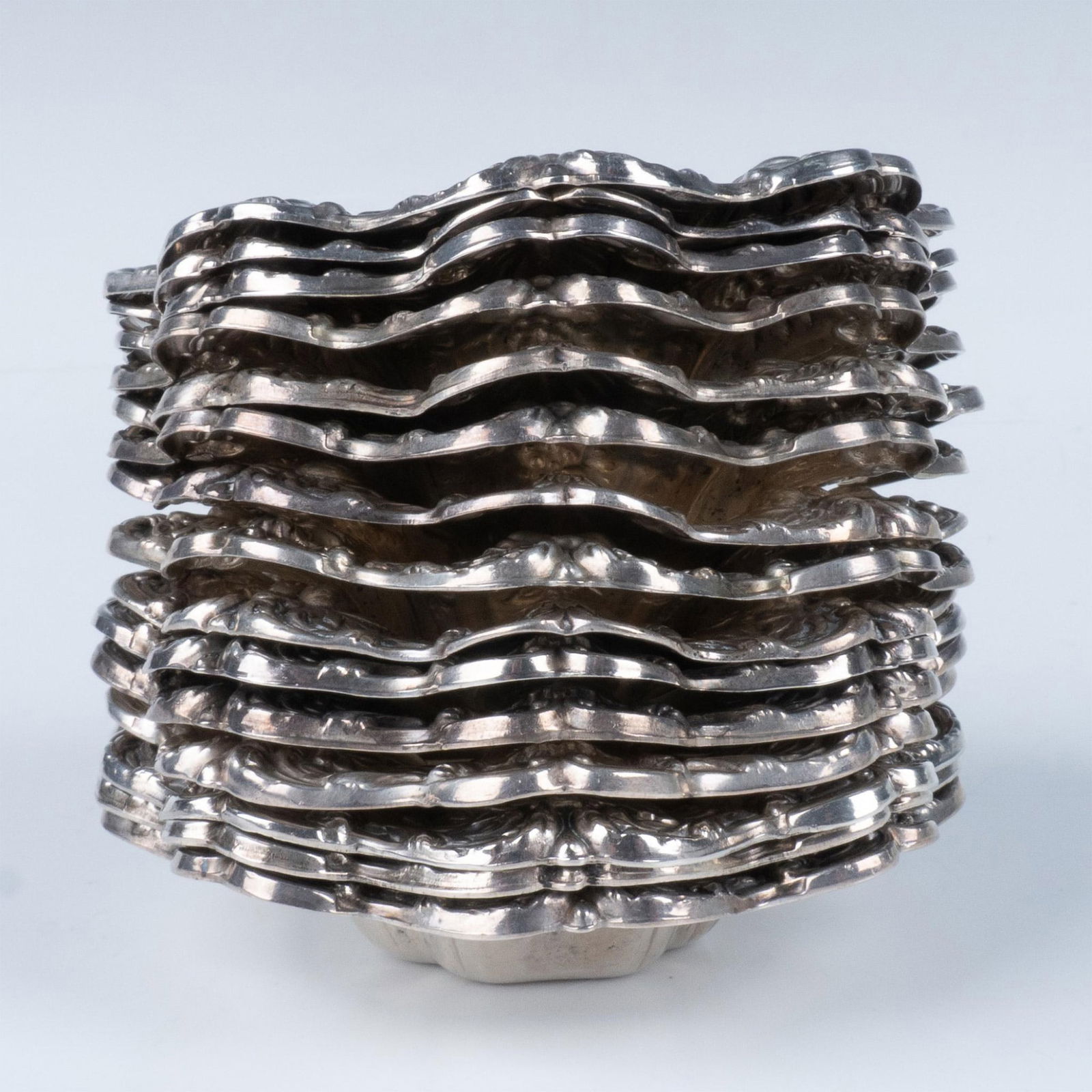 15pc Reed and Barton Sterling Silver Nut Bowls, Francis I (1 of 5)