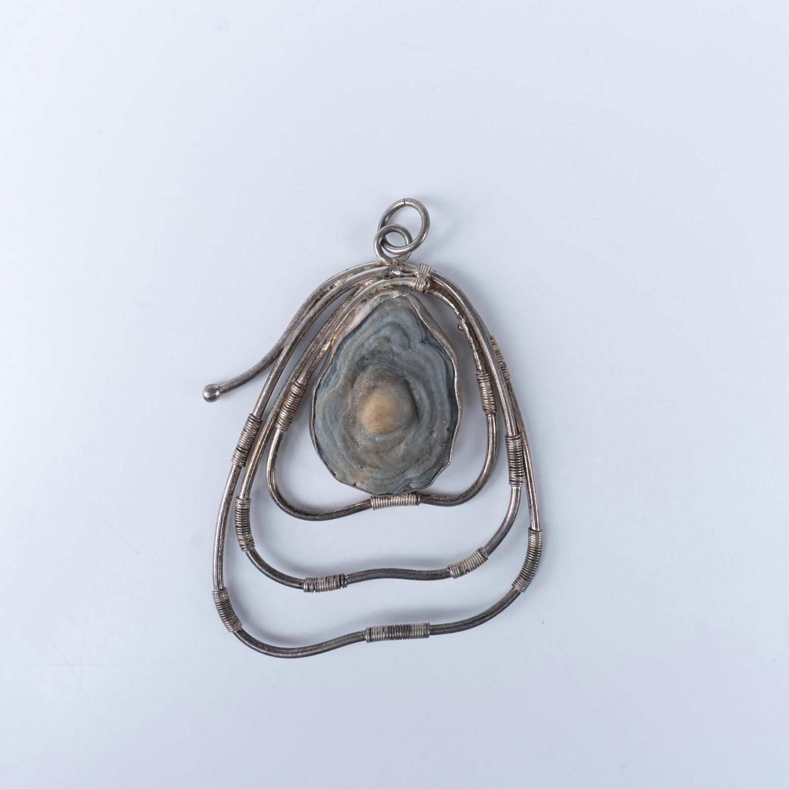 Serling Silver Chalcedony Rose Pendant (1 of 2)