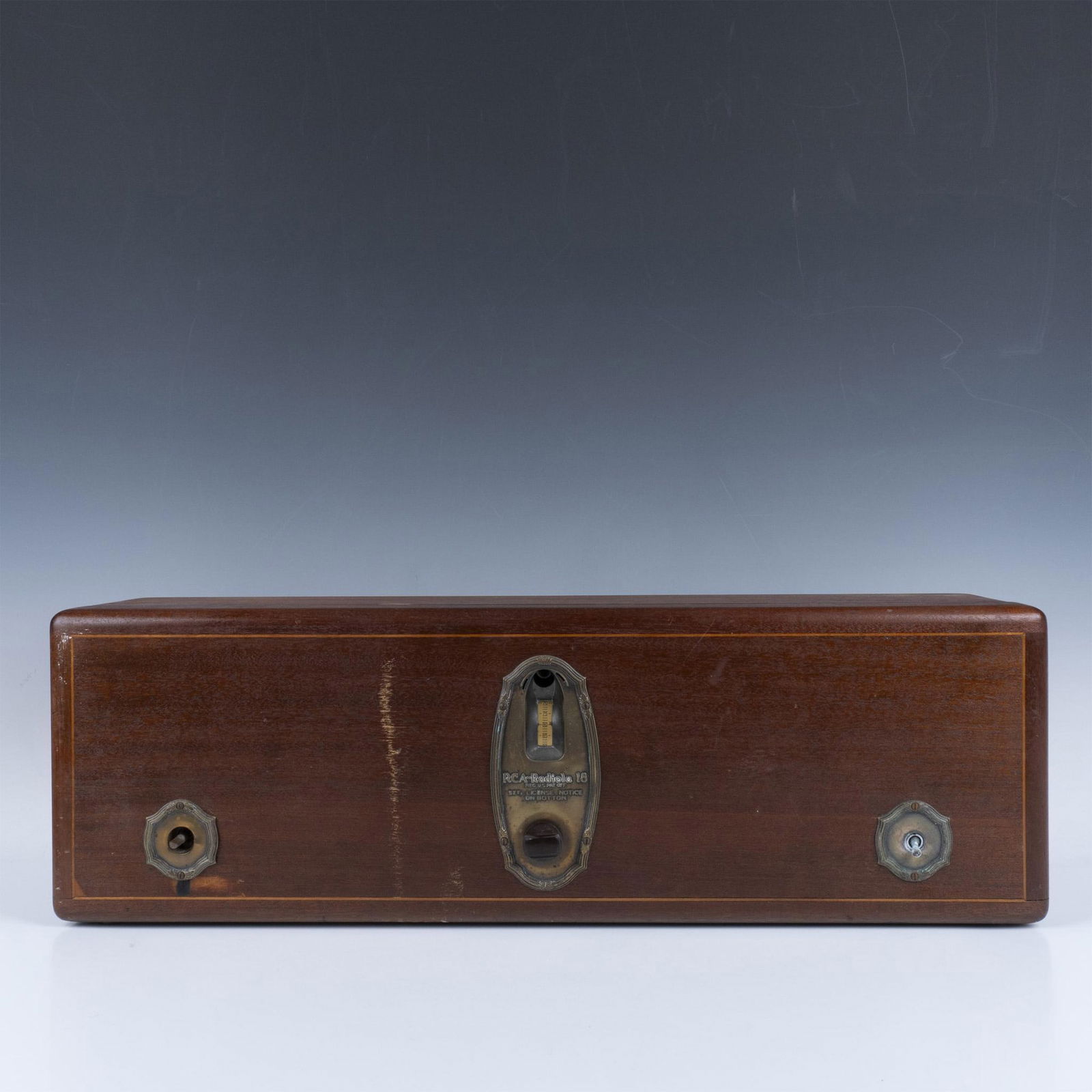 RCA Radiola 18 Radio (1 of 8)