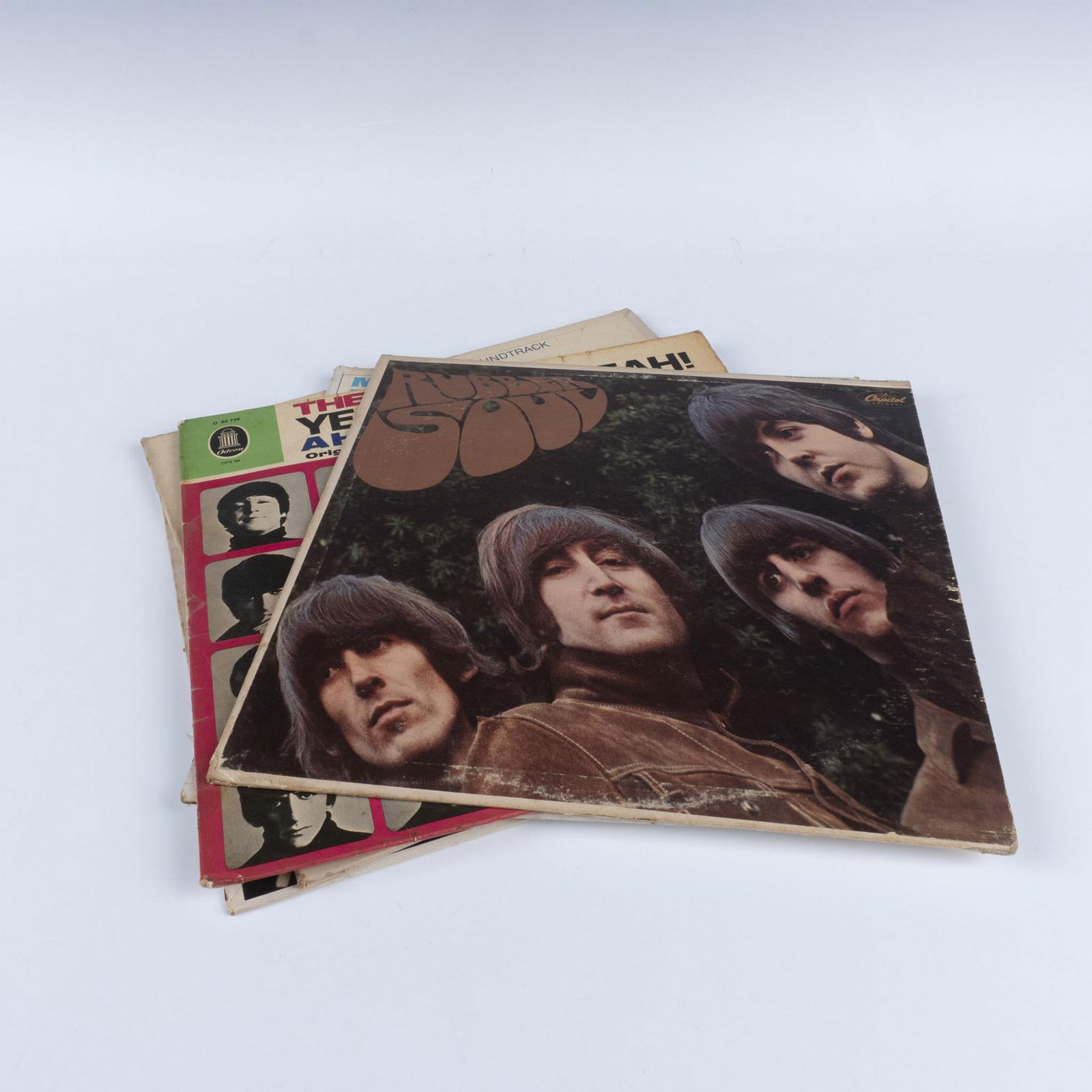 5pc Beatles Vinyl LP Records (1 of 5)