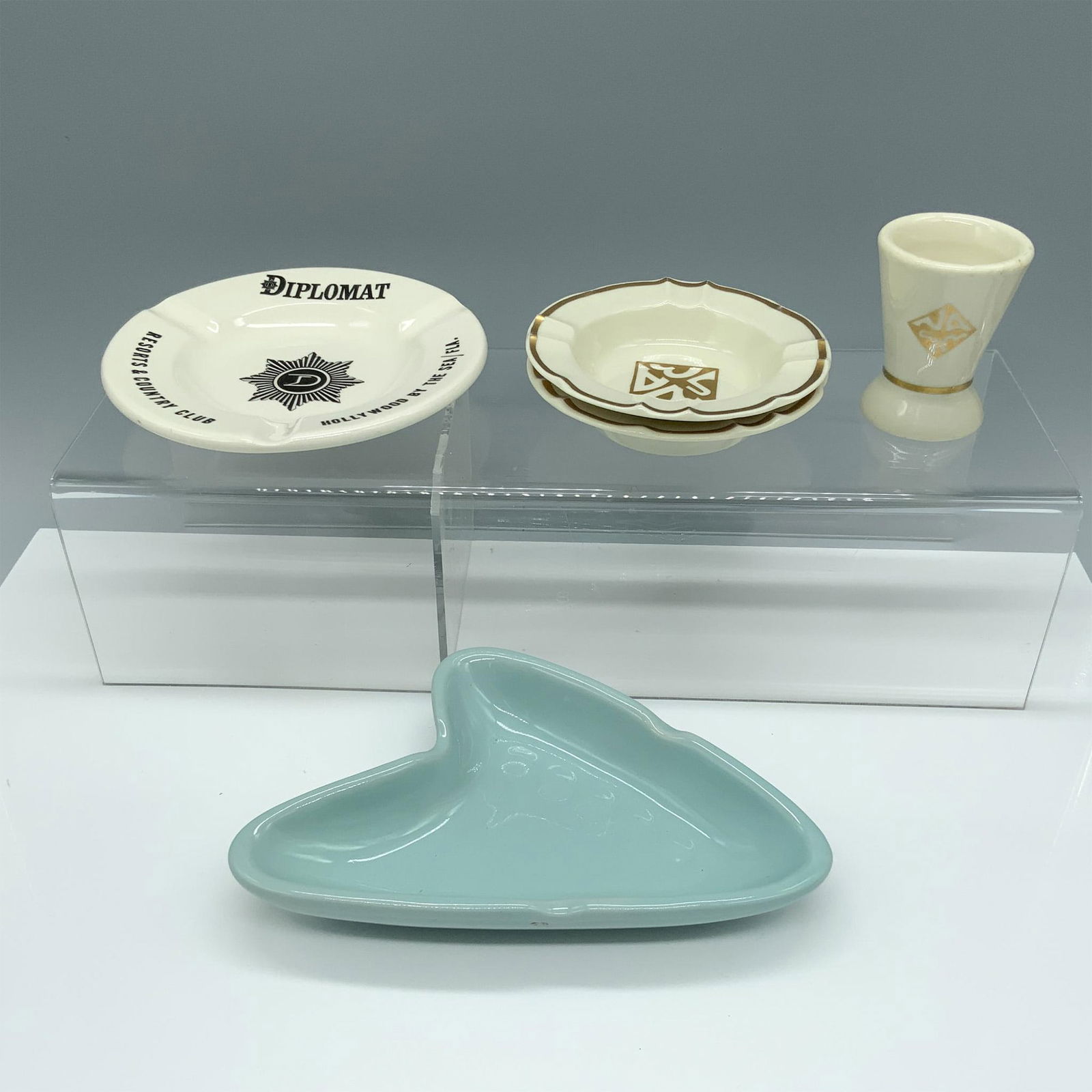 5pc Ashtray and Shot Glass Set (1 of 3)